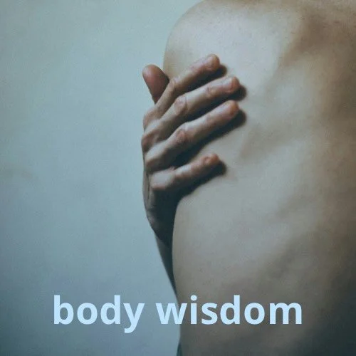 In KMS Acupuncture, we follow the body&rsquo;s feedback as it shifts and changes&hellip; what softens, what responds and what releases.  It&rsquo;s a conversation with the nervous system, not a protocol.  Your body leads and we listen🙏. #acupuncture