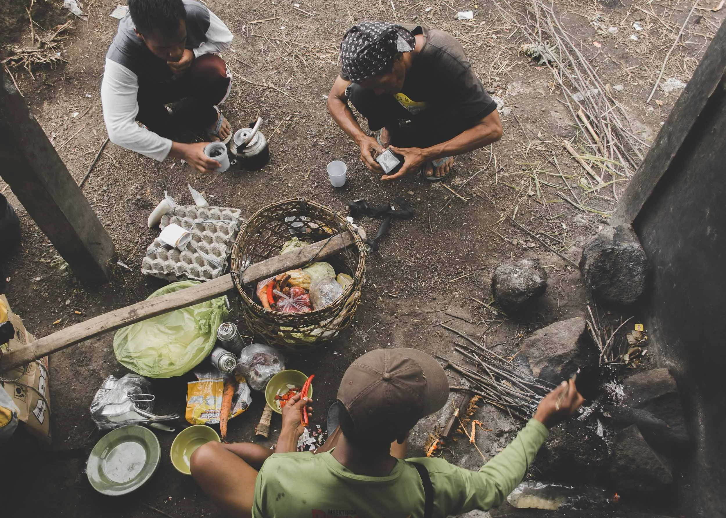 Preparing lunch, Mount Rinjani, Indonesia
