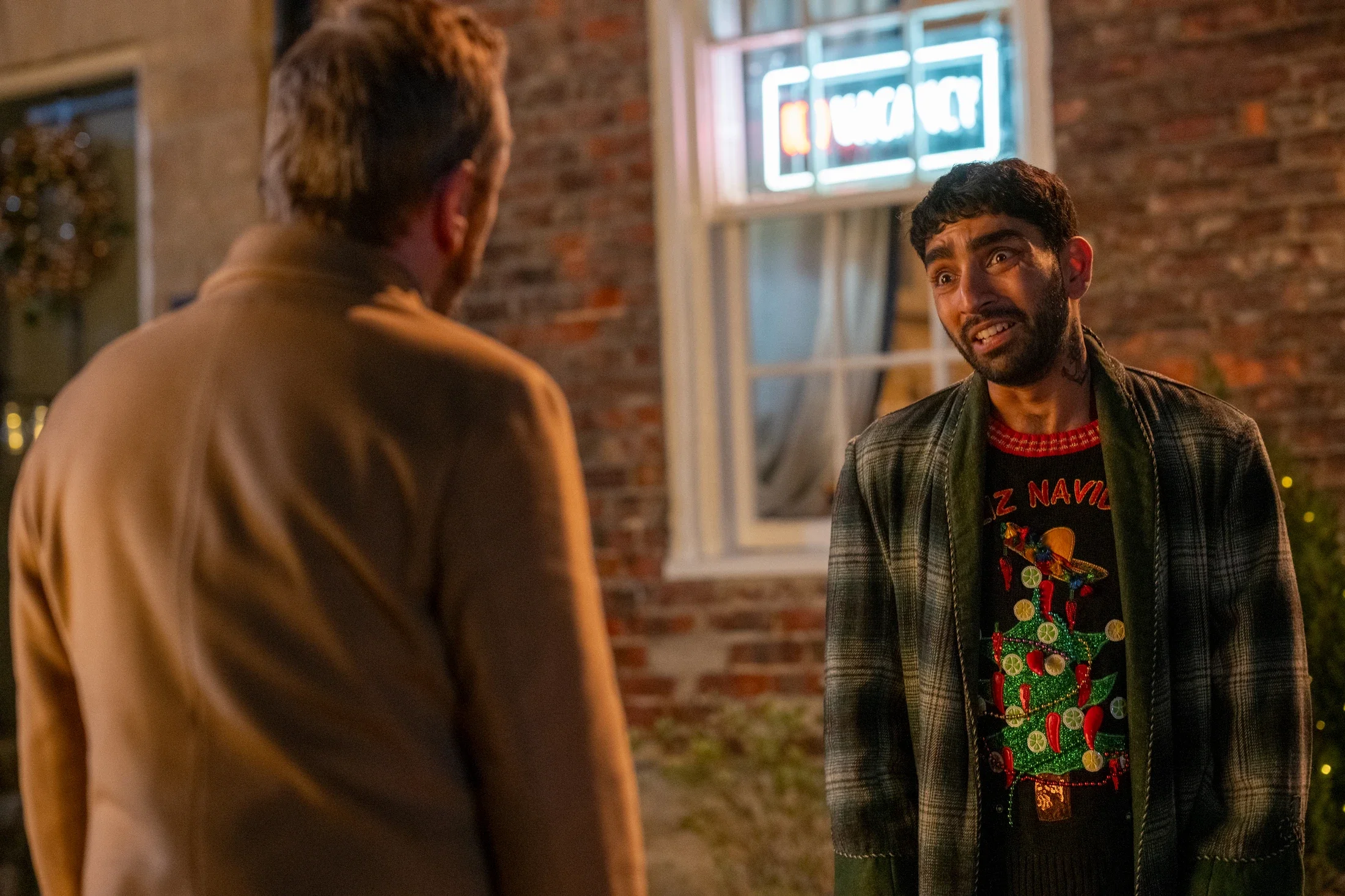 Mawaan Rizwan and Kiefer Sutherland in TINSEL TOWN