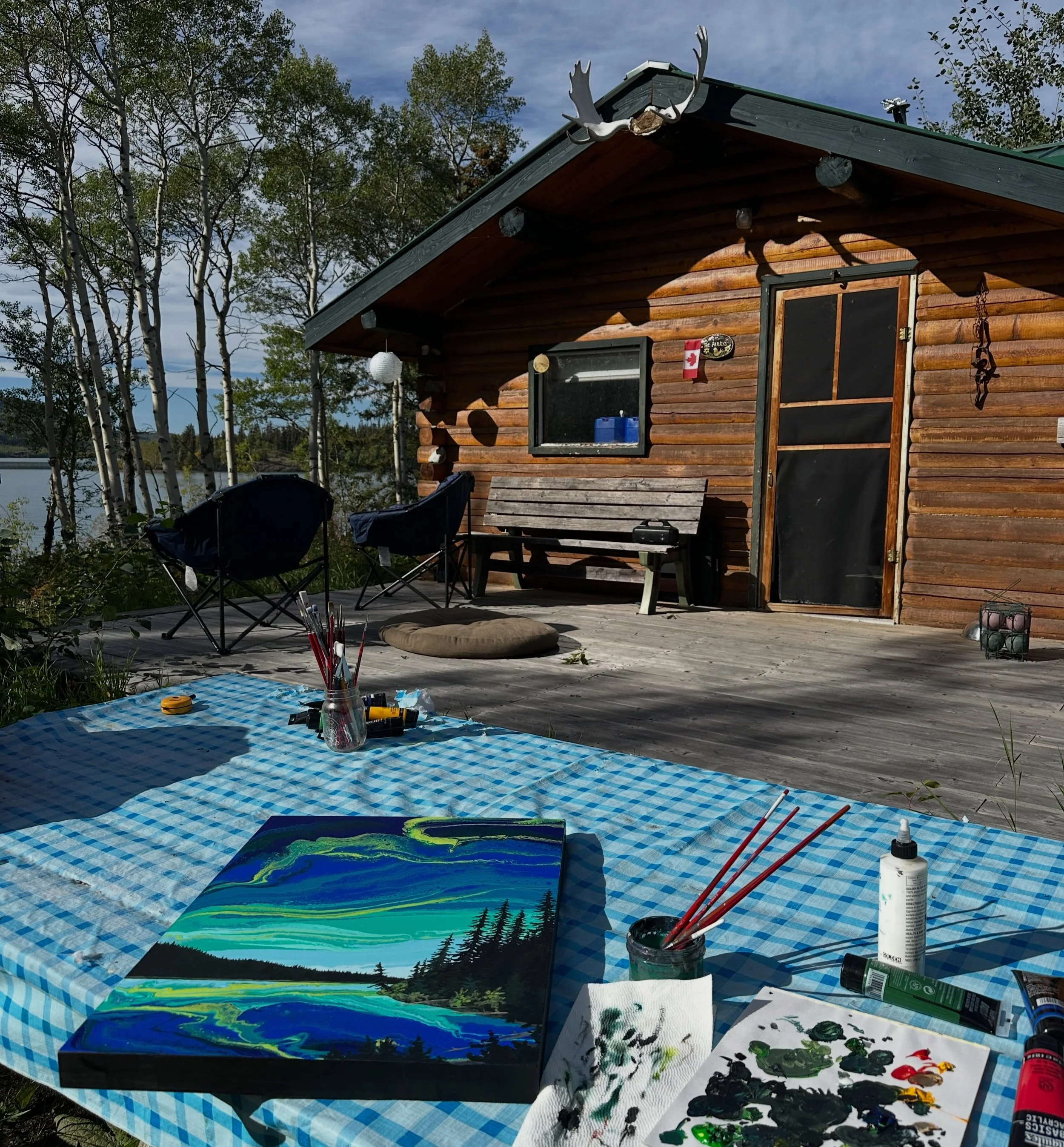 Back at it&hellip; paints are out and creative juices are flowing! I can feel the seasons changing. Officially we&rsquo;re empty nesting now! After a busy year and full house this summer, life is starting to slow down and there&rsquo;s less rushing. 