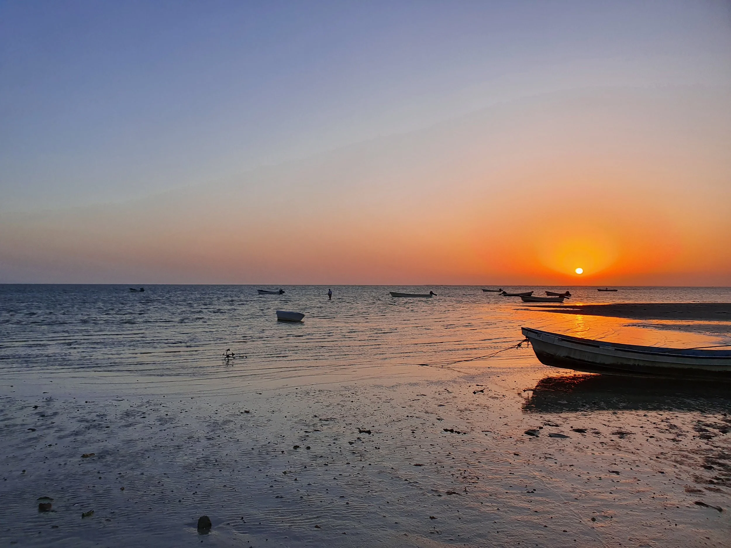 Omani-sunset-over-the-arabian-sea.jpg