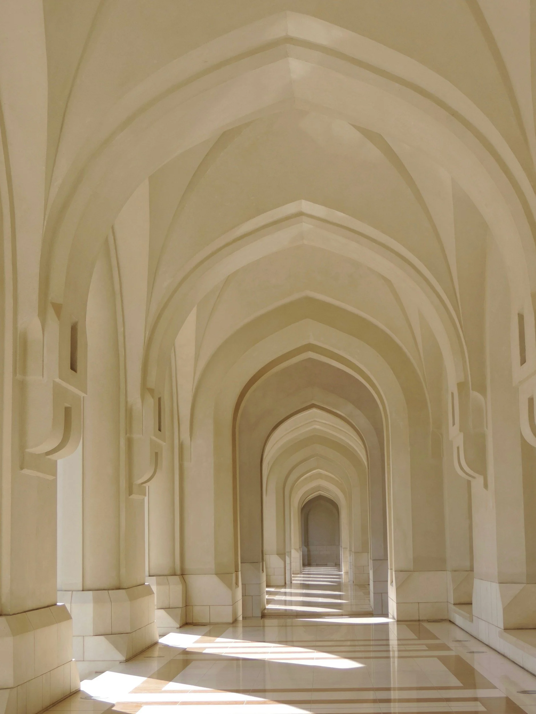 ITALY &amp; OMAN: ARCHAEOLOGY and tourism promotion