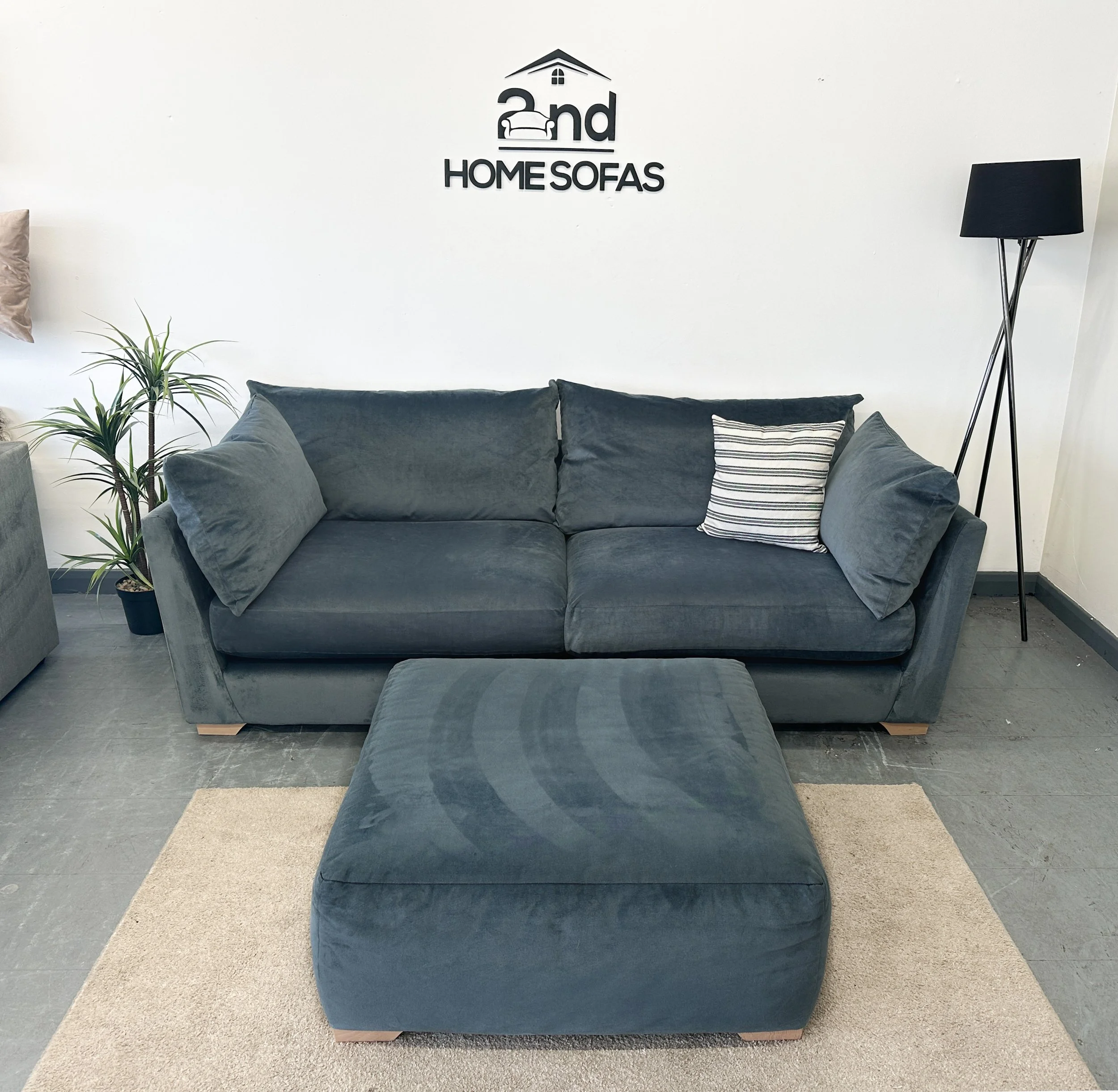 Second hand sofas Sussex