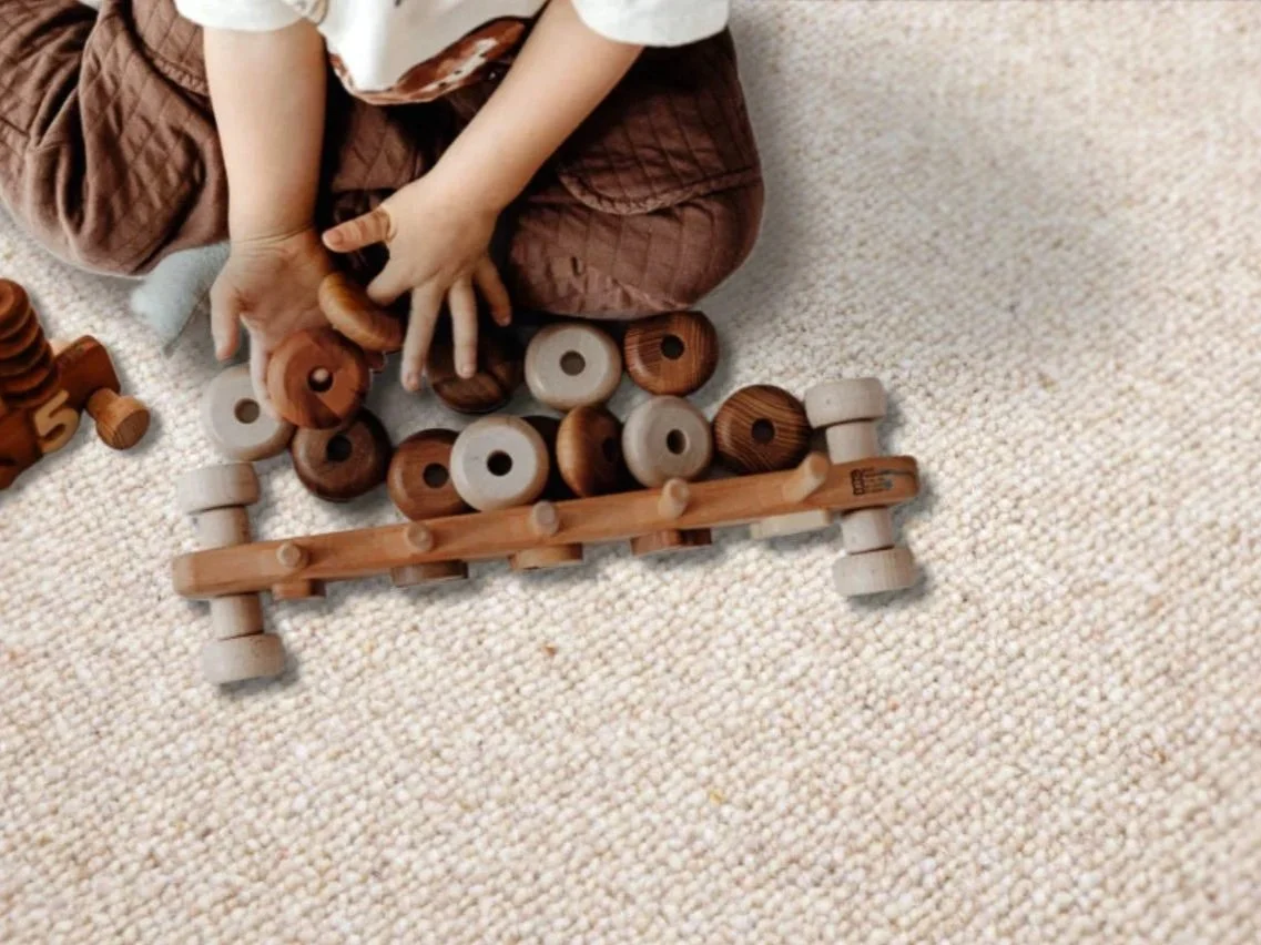 Can Wool Carpeting Fix the Thirsty, Dehydrated Air of a Dry-Walled Attic?