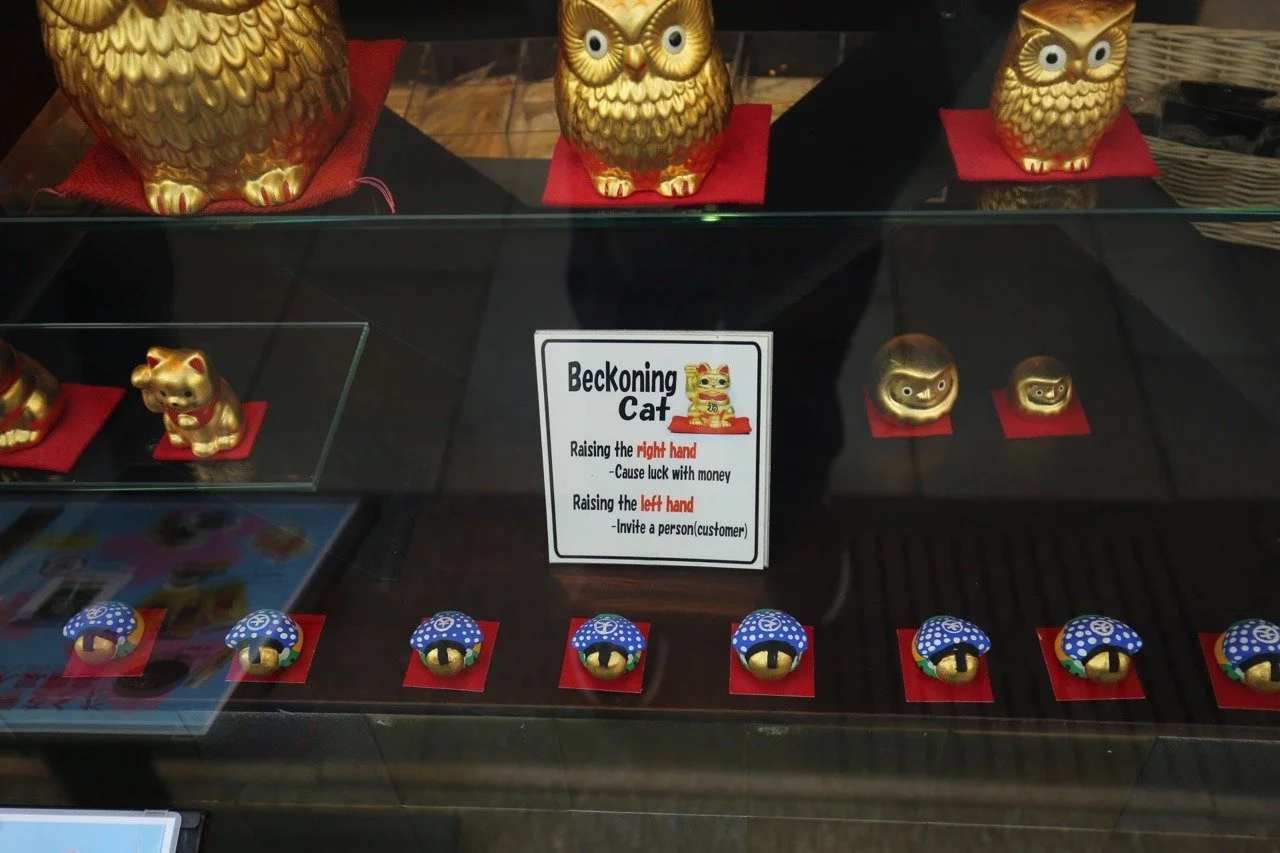 Winkekatze