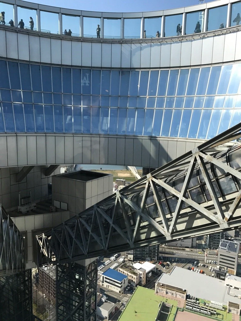 Rolltreppe im Umeda Sky Building