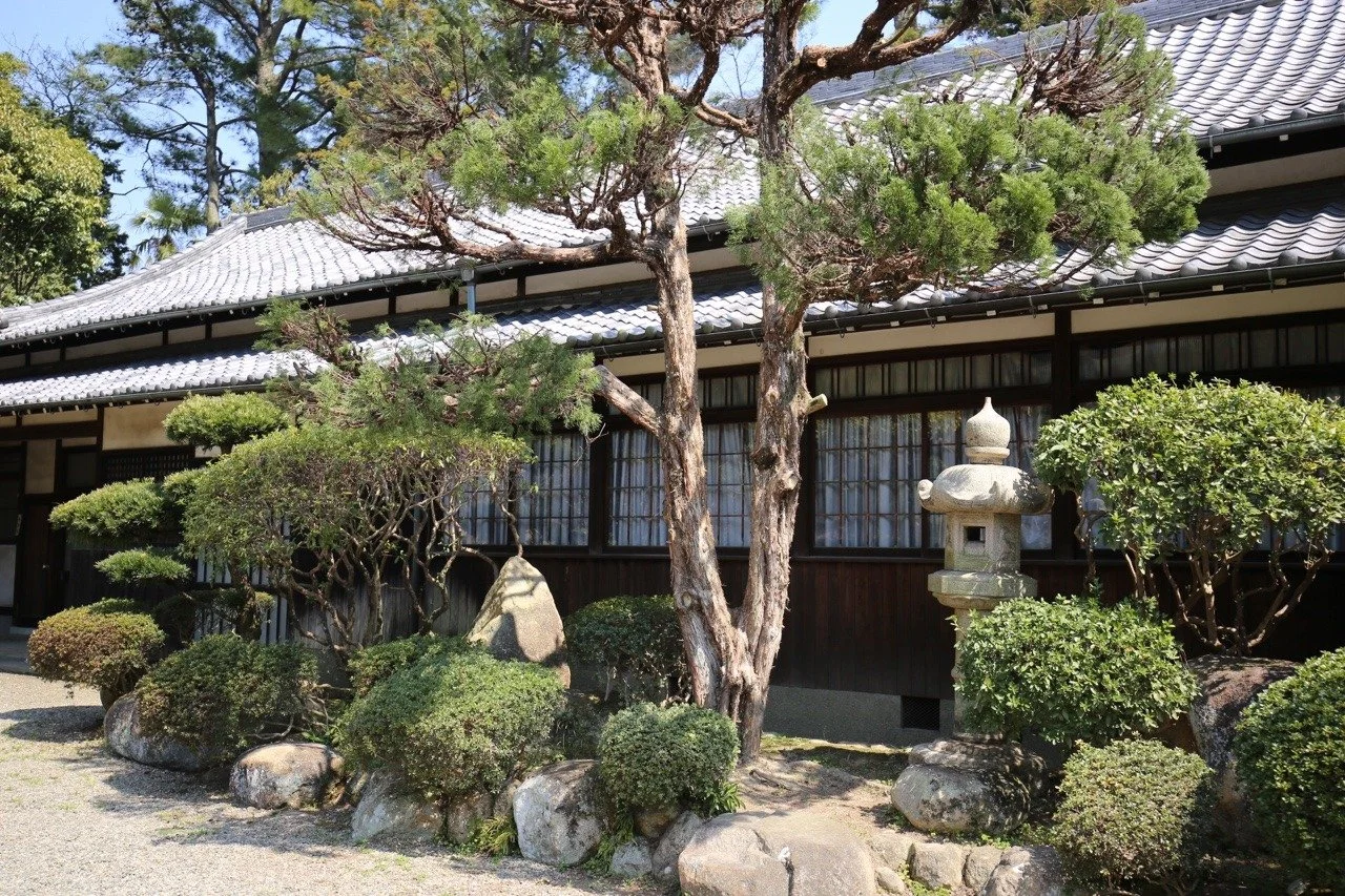 Schöner Schrein in Himeji