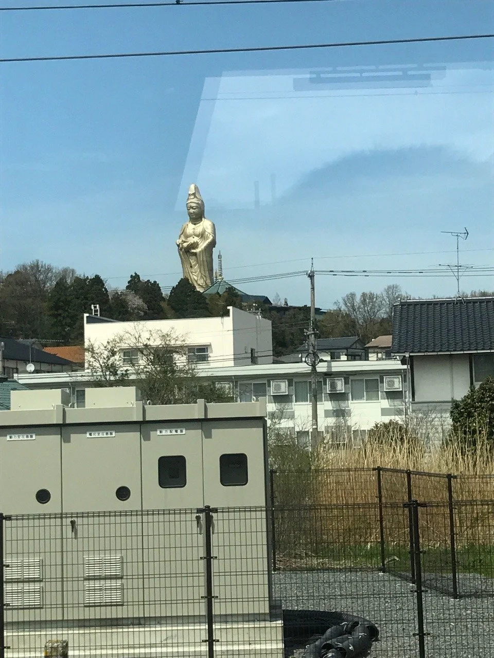 Blick aus dem Shinkansen auf dem Weg nach Kanazawa