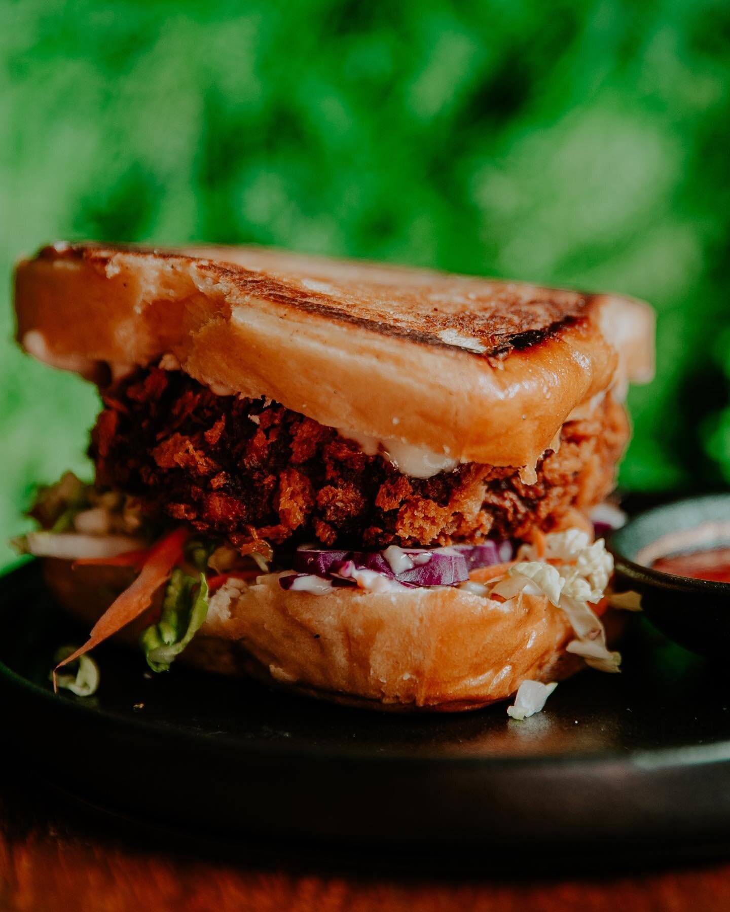 Take lunch to the next level with our SHRIMP CUTLET sando! 😍

Our new lunch menu is perfect for those looking for a swift and refreshing lunch experience. Choose from 5 new additions including this shrimp cutlet sando which is seasoned with Thai aro