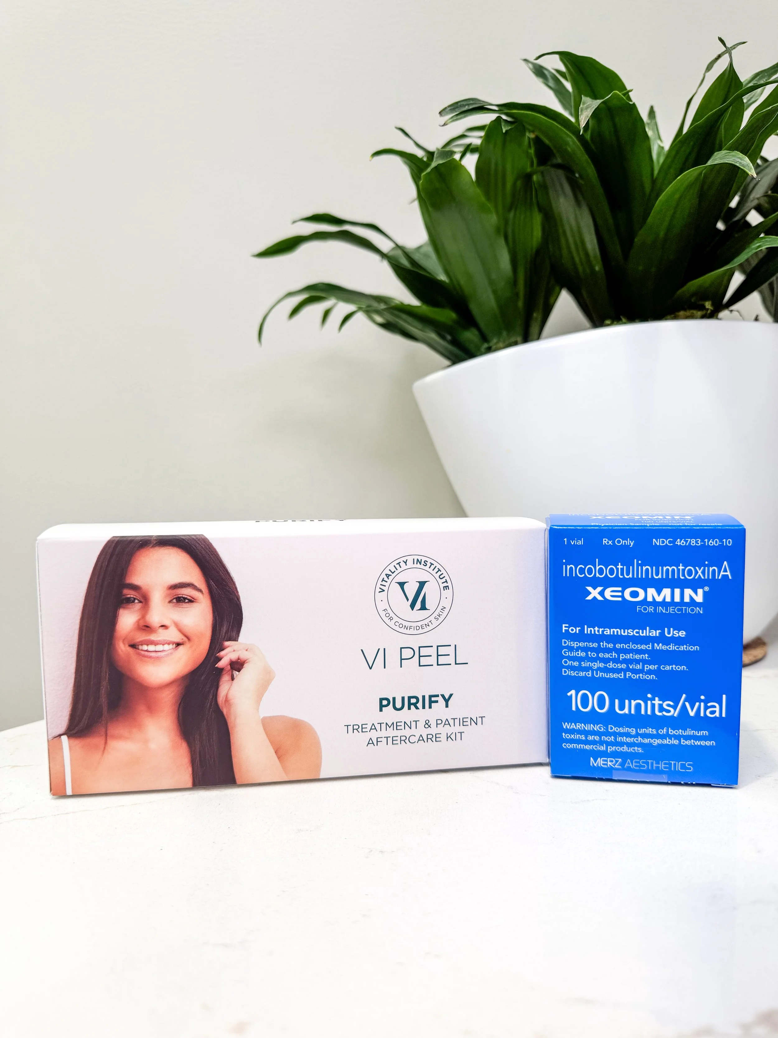 Give Mom the Glow She Deserves: Mother’s Day Tox Booster + Peel Package&nbsp;