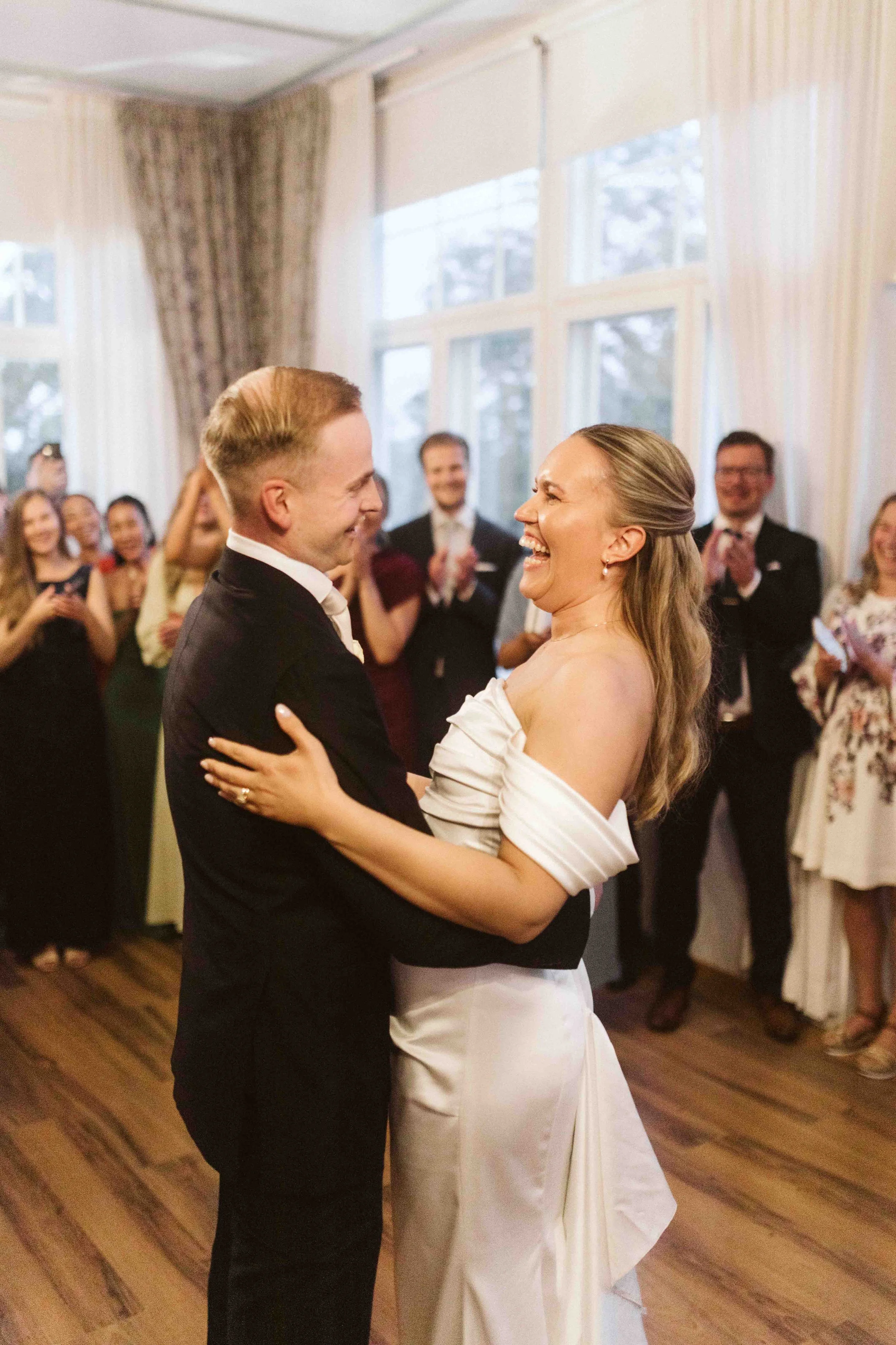 niina&sakari_nettisivut472.jpg