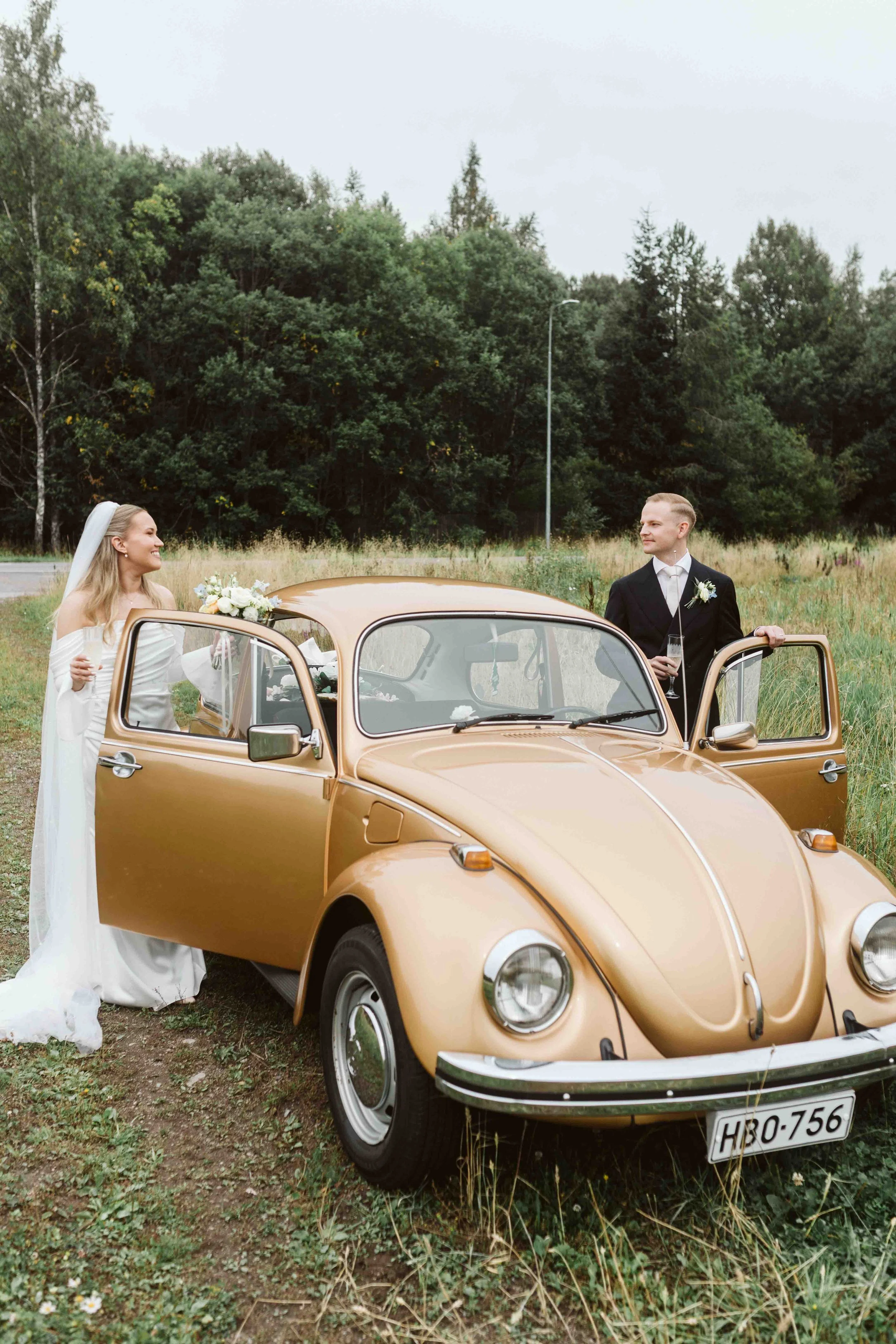 niina&sakari_nettisivut210.jpg