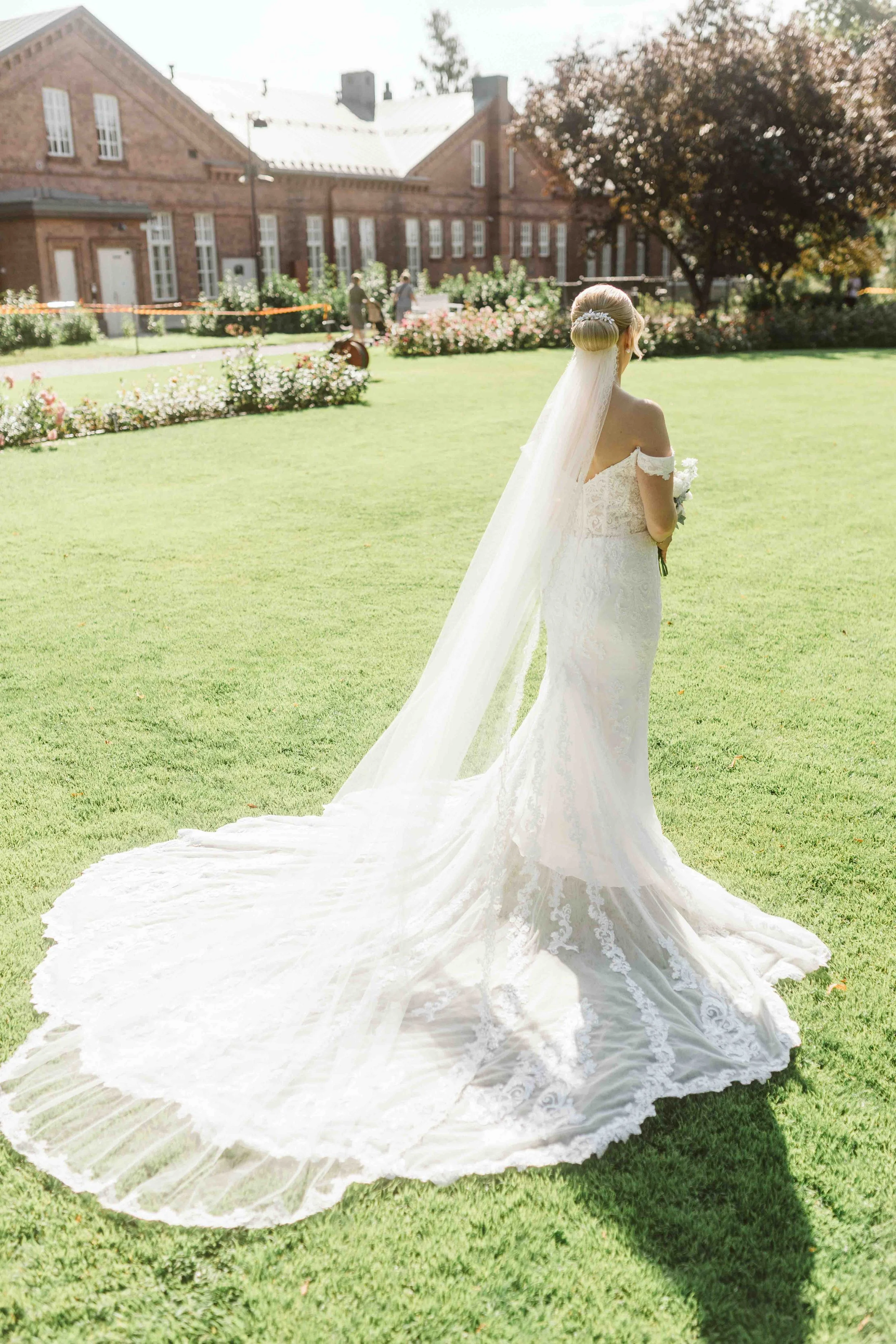 elina&tero_nettisivut-1.jpg