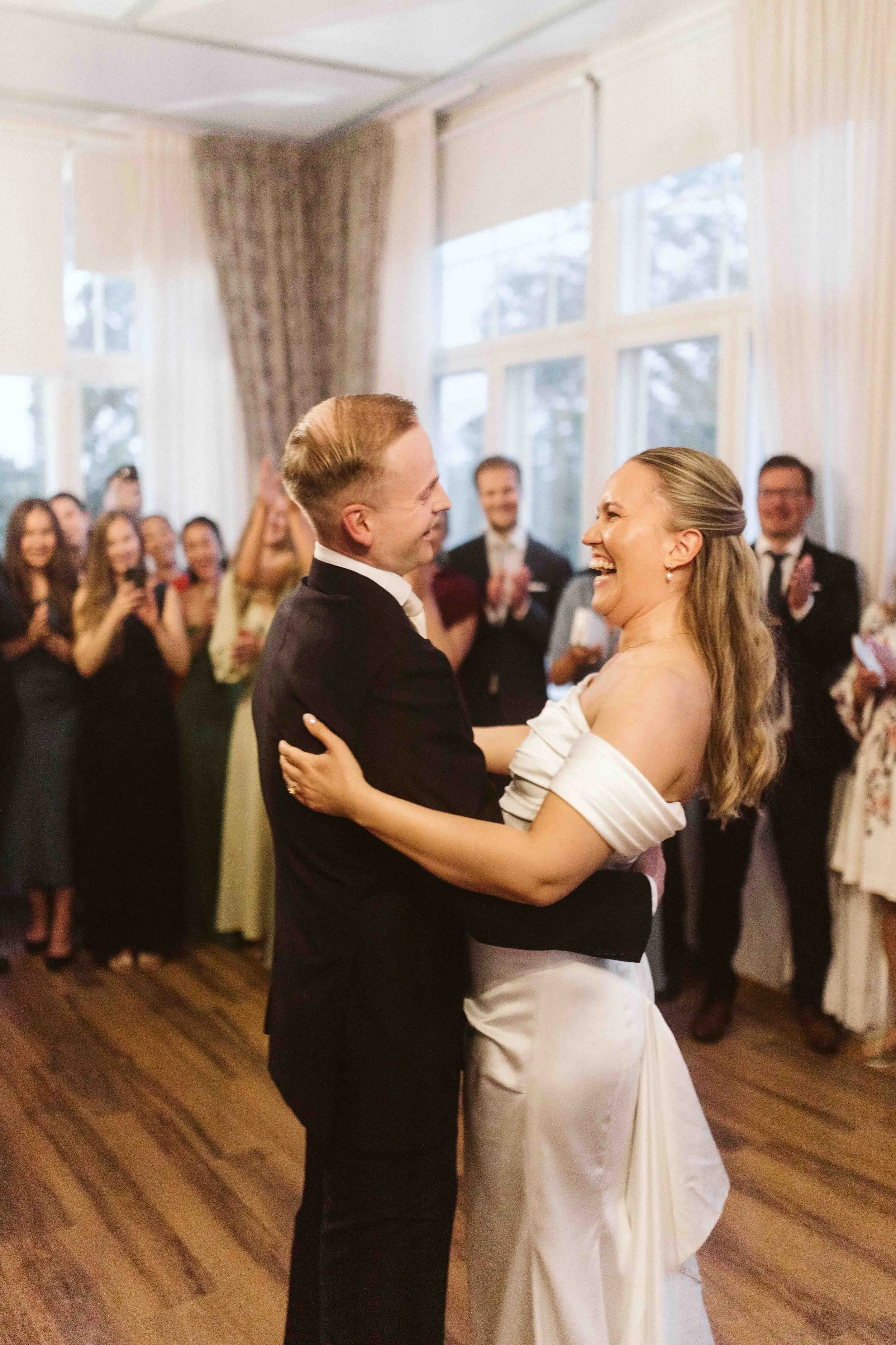 niina&sakari_nettisivut471.jpg