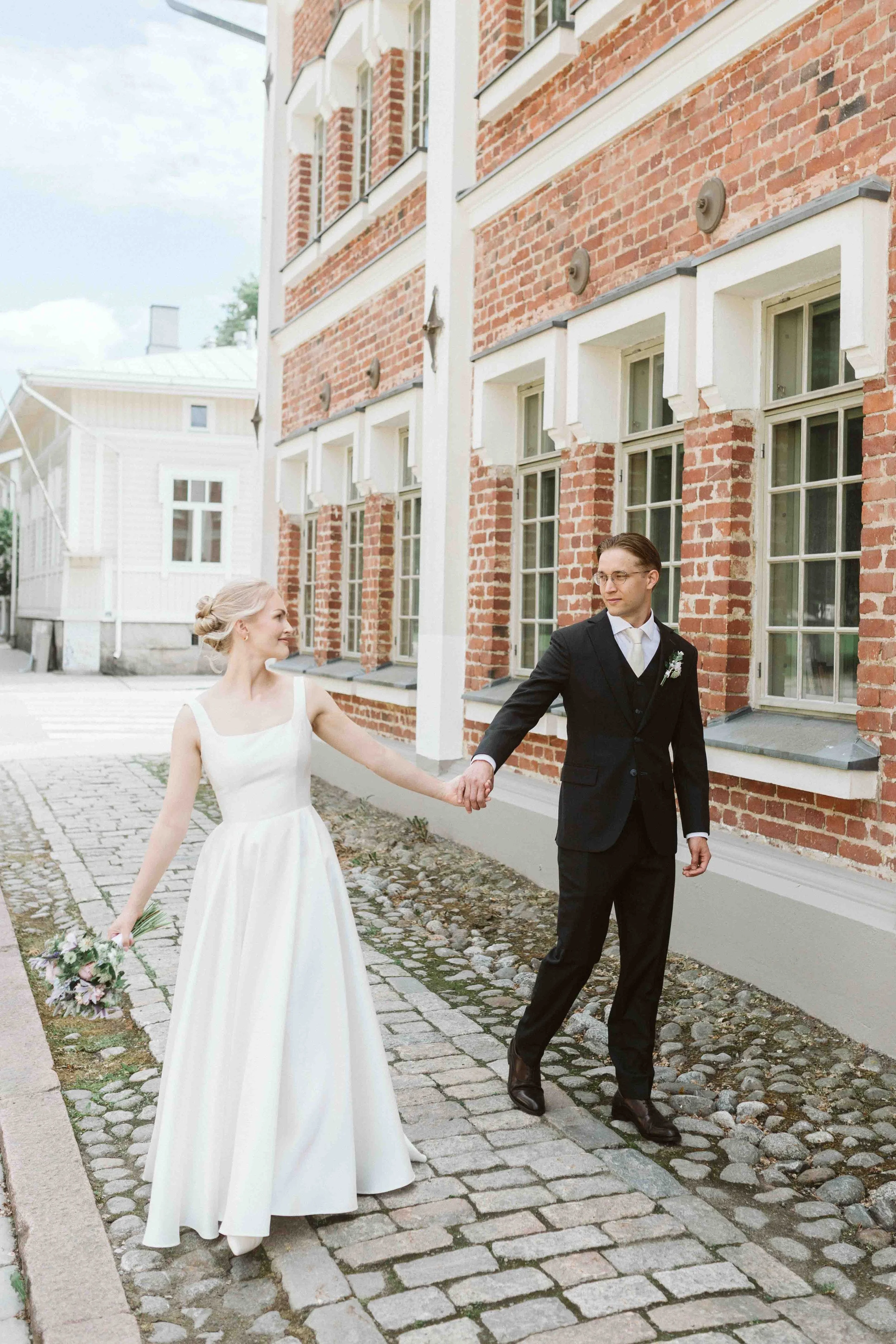 oskari&monika_nettisivut001.jpg