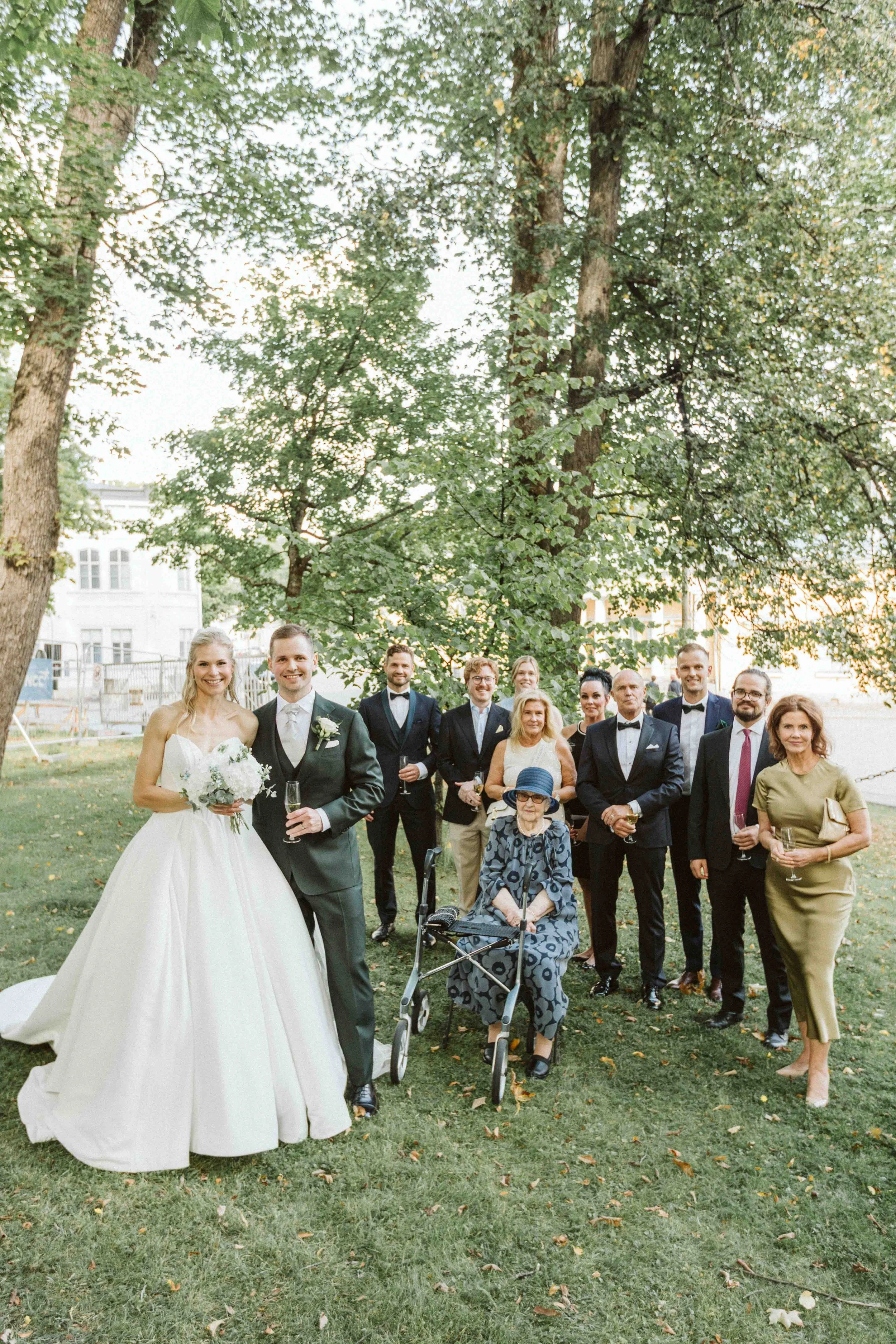 jasper&rosa_pöytäjuhla210.jpg