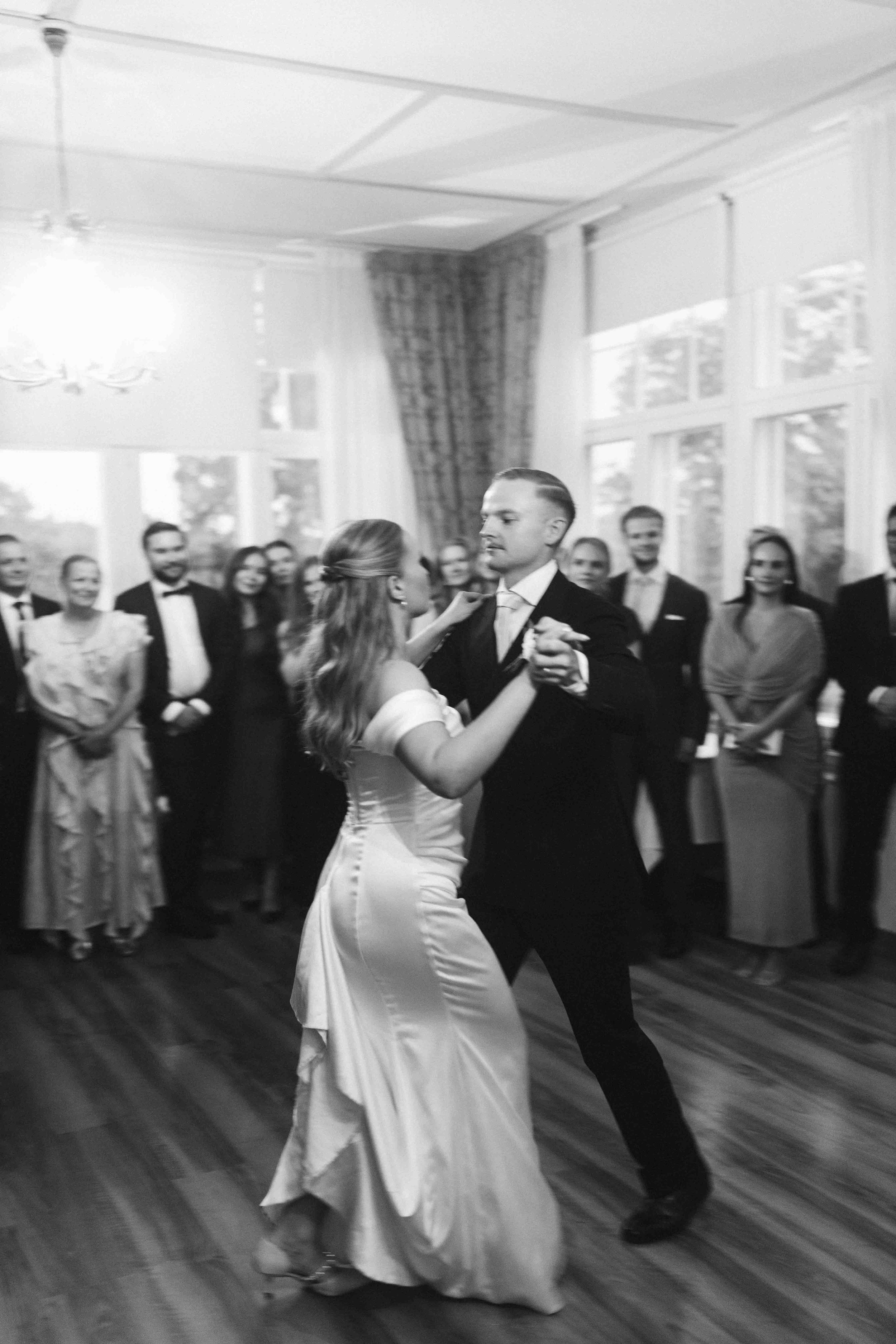 niina&sakari_nettisivut466.jpg