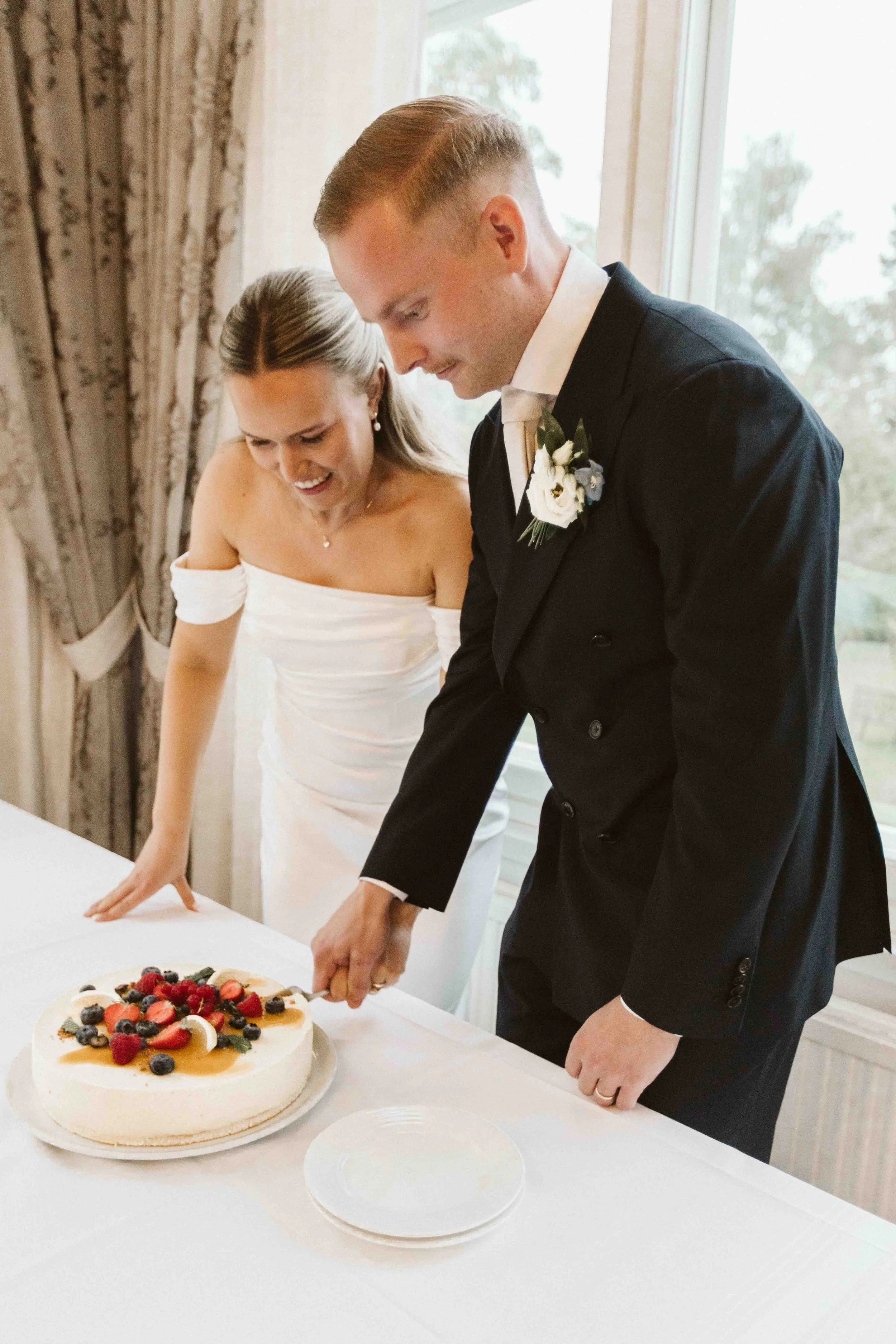 niina&sakari_nettisivut406.jpg