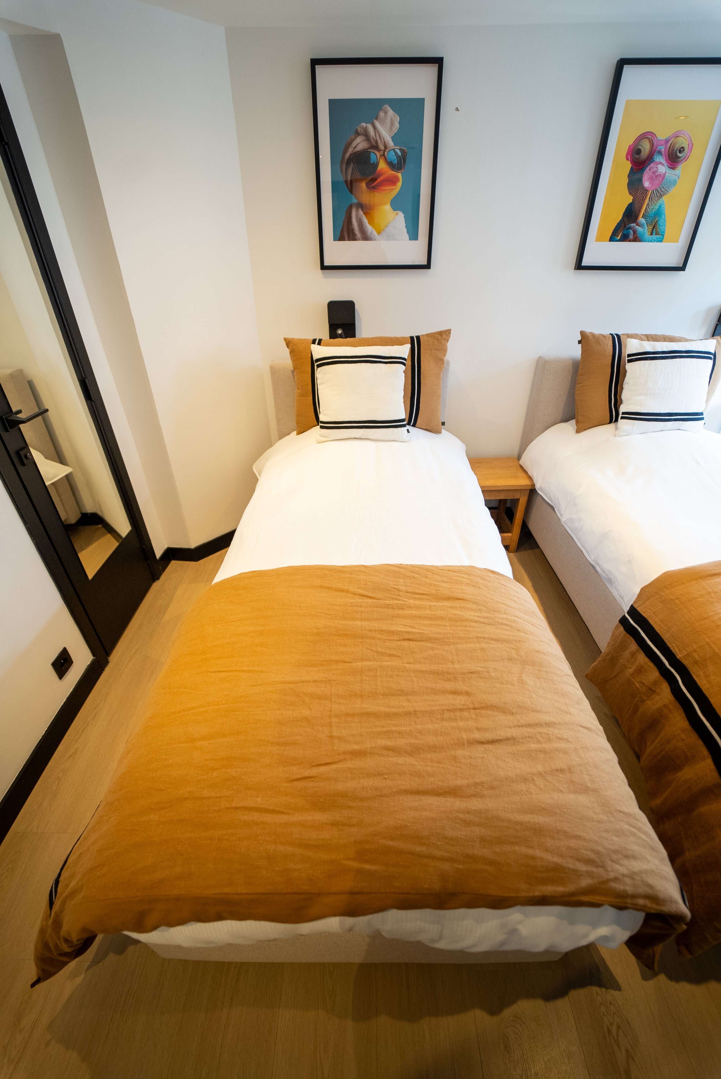 B&R Hotel Piano  chambre trwin avec cuisine et terrasse