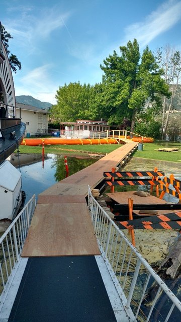 Views-of-Flooding-June-2017-6-Walkway-and-bridge-built-by-the-city-over-the-water-bladder.jpg