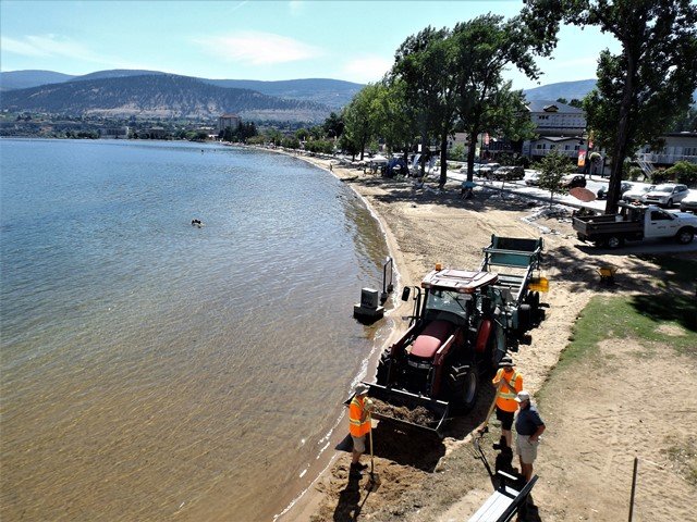 After-the-High-Water-Cleaning-the-Penticton-Beach.jpg
