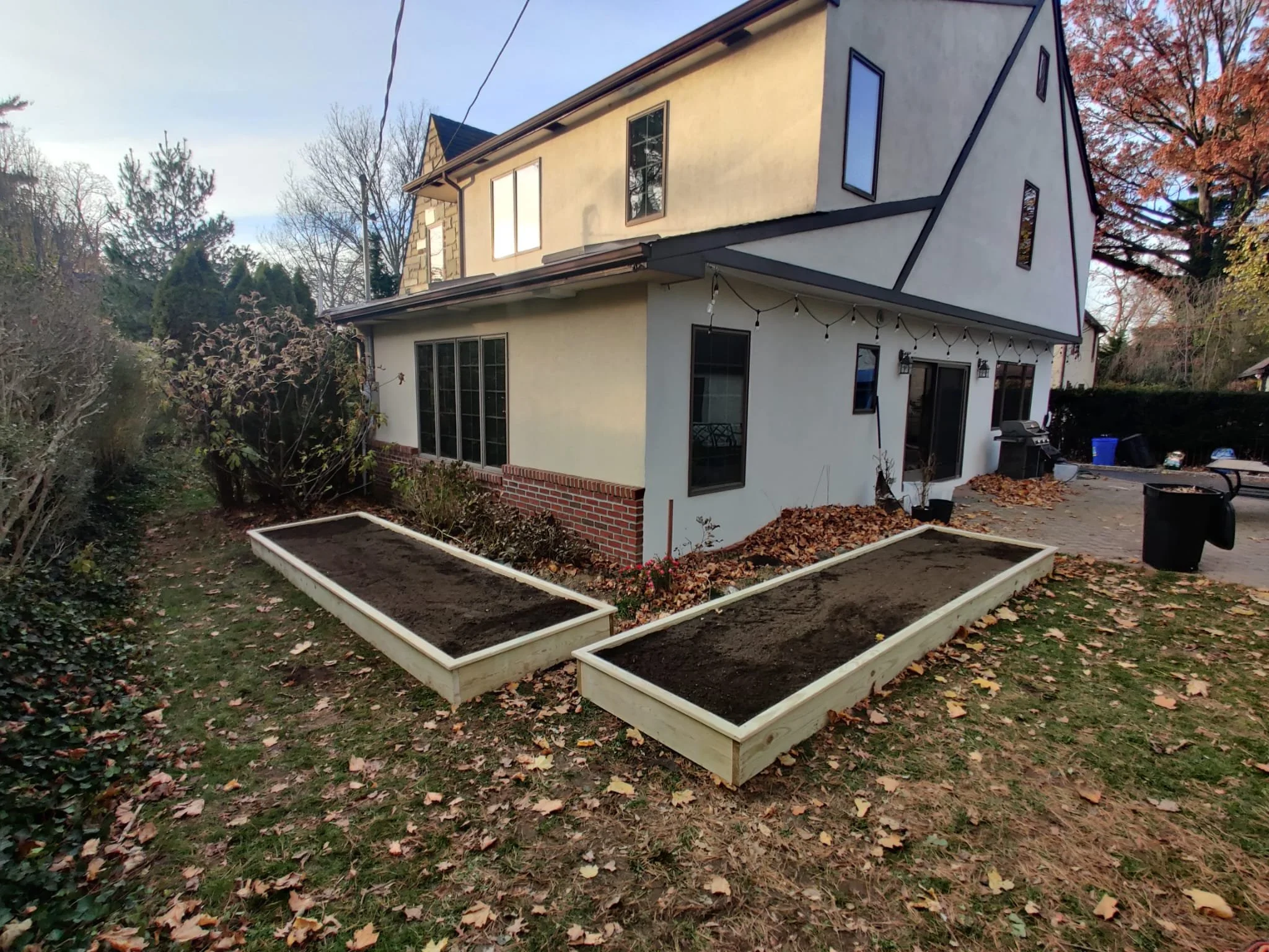 Backyard Raised Bed Build-2