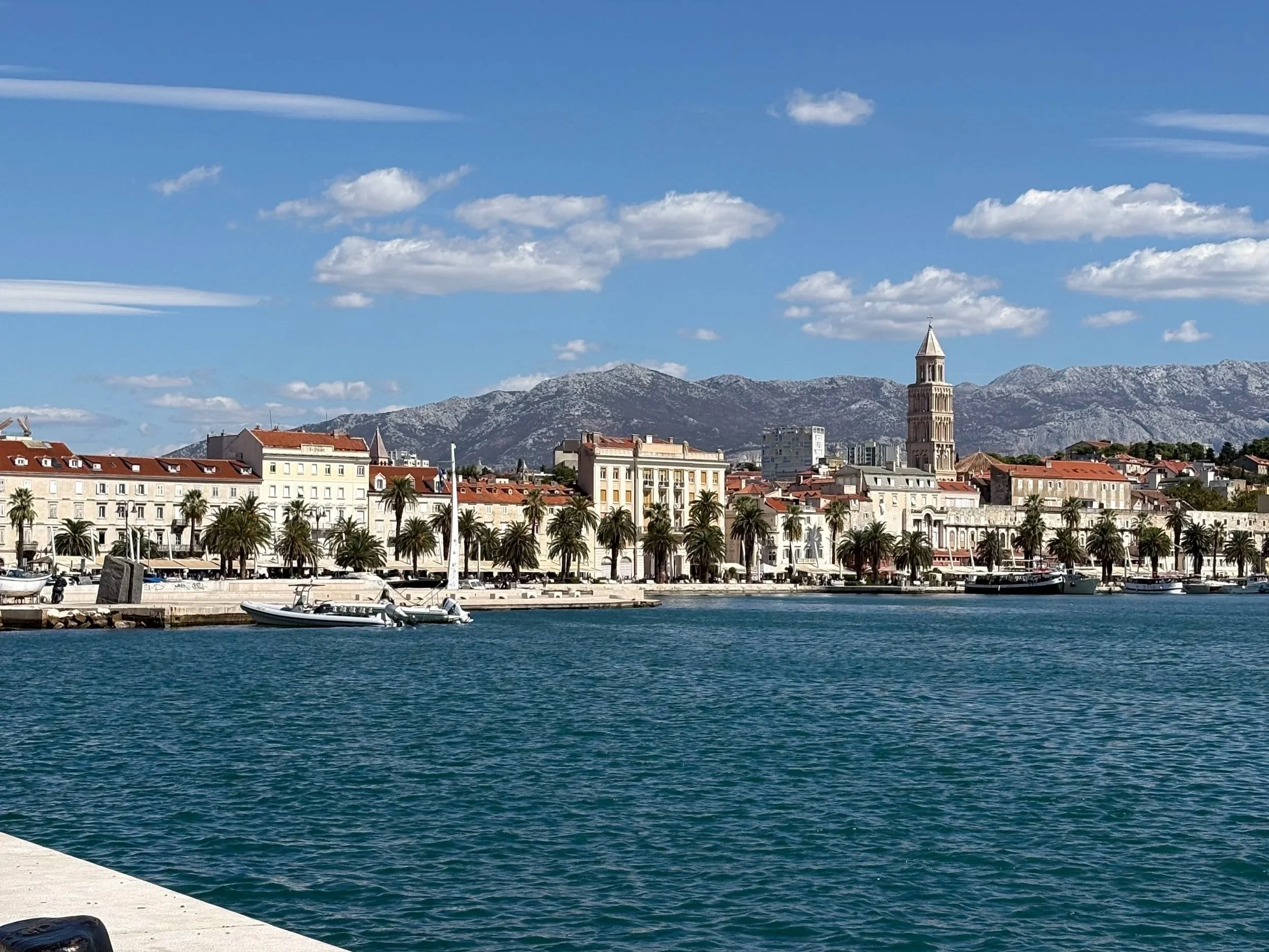 SPLIT, Croatia: Wheelchair accessible Hotel &amp; local Transport.