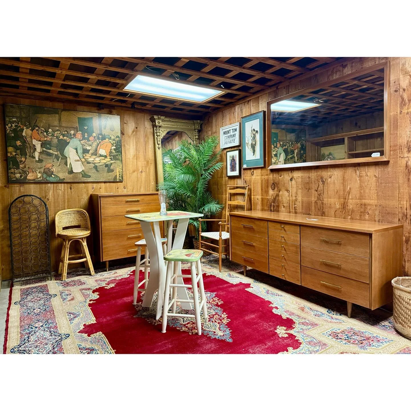 you know what day it is, #FreshFurnitureFriday 😁