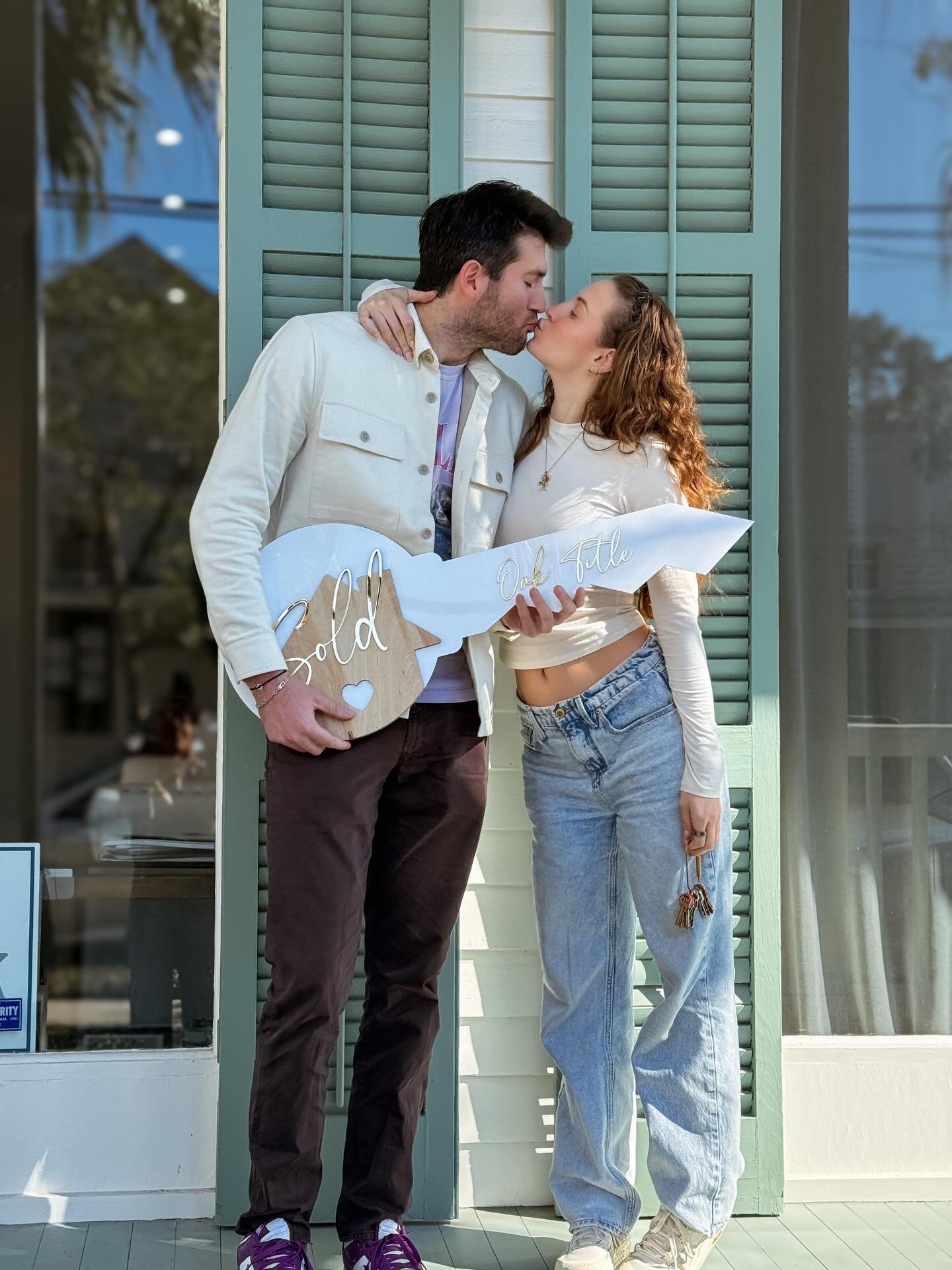 Congratulations to our sweet clients Kelsey and Michael on CLOSING on their absolute stunner of a first home. A gorgeous 5 bedroom in one of our favorite walkable neighborhoods, with plenty of wonderful sunny porches and indoor/outdoor entertaining s