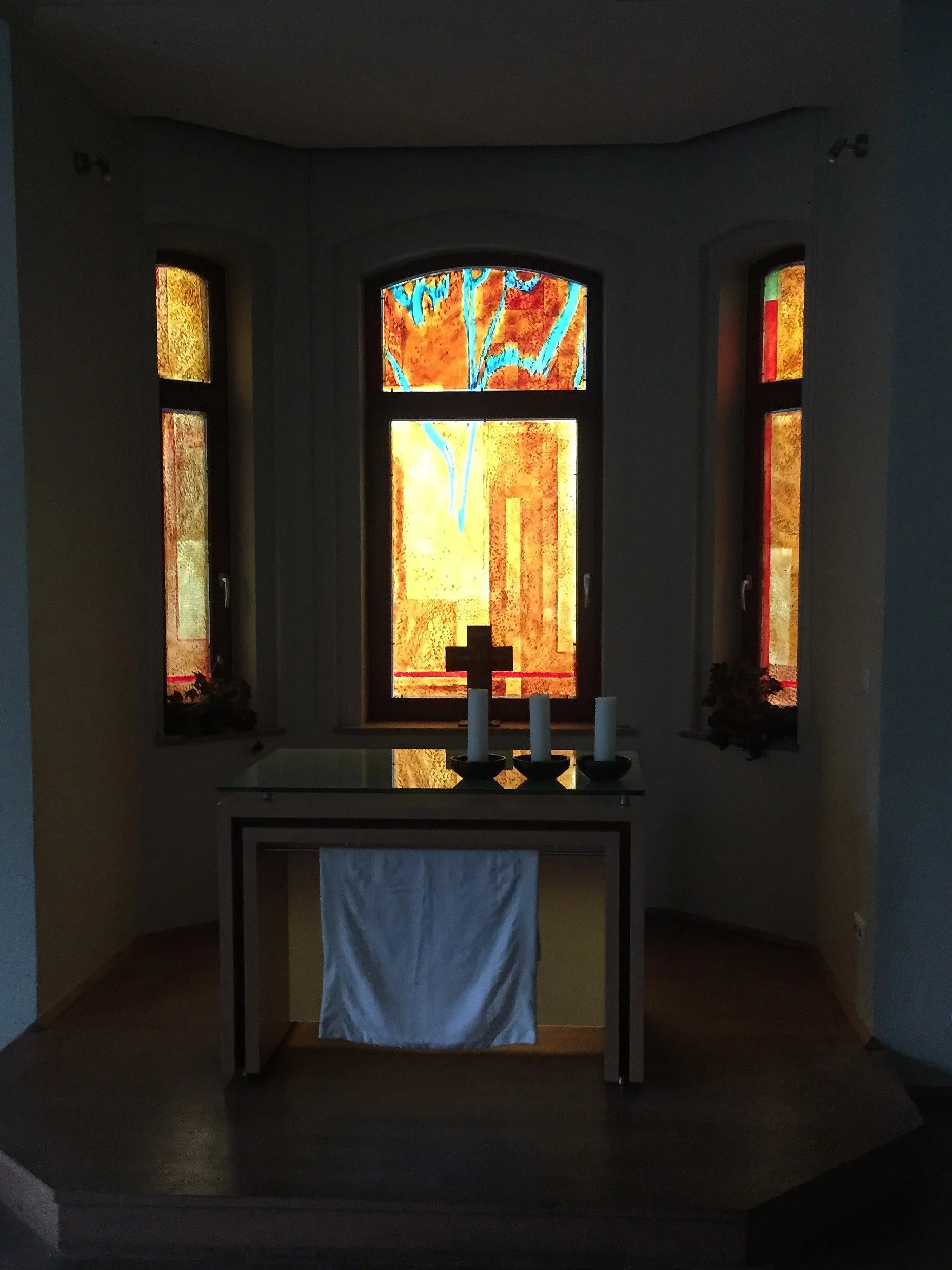 web-Evangelisch-Lutherische-Kirchgemeinde-jena-glasfenster-1.JPG