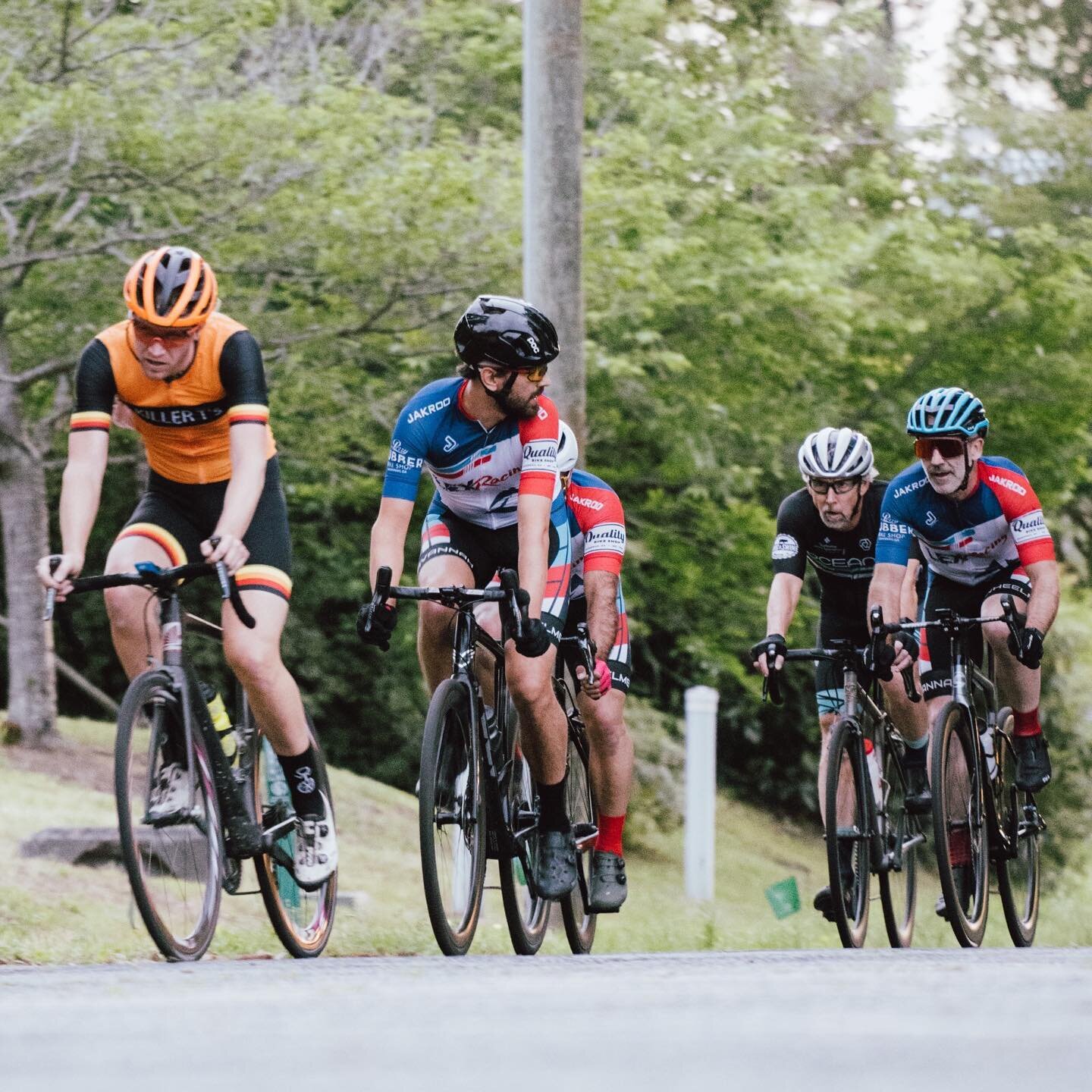 a BIG thank you to @truemarmalade for capturing our team and friends in action at the first night of the summer crit series &lsquo;23! #LCR #LCRSCS #lowcountryracing #ridebikeschs #pizzawatts #dalspizza #hellmanfinancial #parkerlandsurveying #USAC #u
