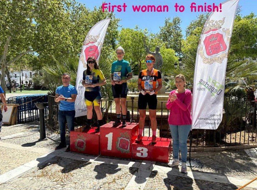 here&rsquo;s to kay making the rest of the team look bad! congratulations, @kaybunga #LCR #lowcountryracing #ridebikeschs #pizzawatts #dalspizza #hellmanfinancial