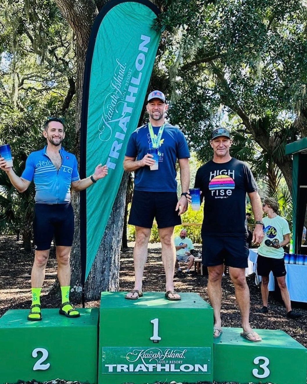 it must&rsquo;ve been the #pizzawatts! the pizza man killed it today at his first triathlon! 29th overall and 2nd in his age group. way to go, nic! 🏃&zwj;♂️🏊&zwj;♀️ 🚴🏻 🍕 #LCR #lowcountryracing #ridebikeschs #pizzawatts #dalspizza #hellmanfinanci