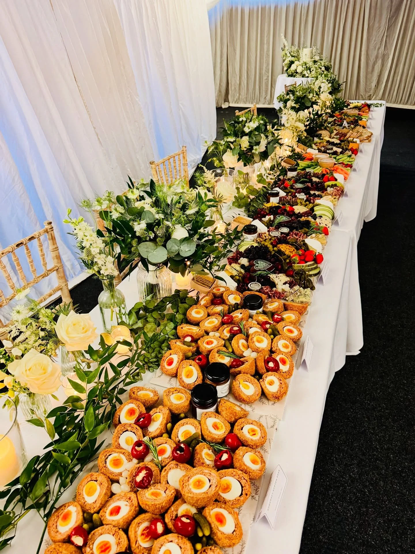 A beautiful Wedding Grazing Table at the stunning Lake Farm, Crediton 🌿🤍

The couple curated a bespoke feast featuring our signature platters &mdash; British cheeses, award-winning Dorset charcuterie, handcrafted Somerset Scotch eggs, artisan vegan