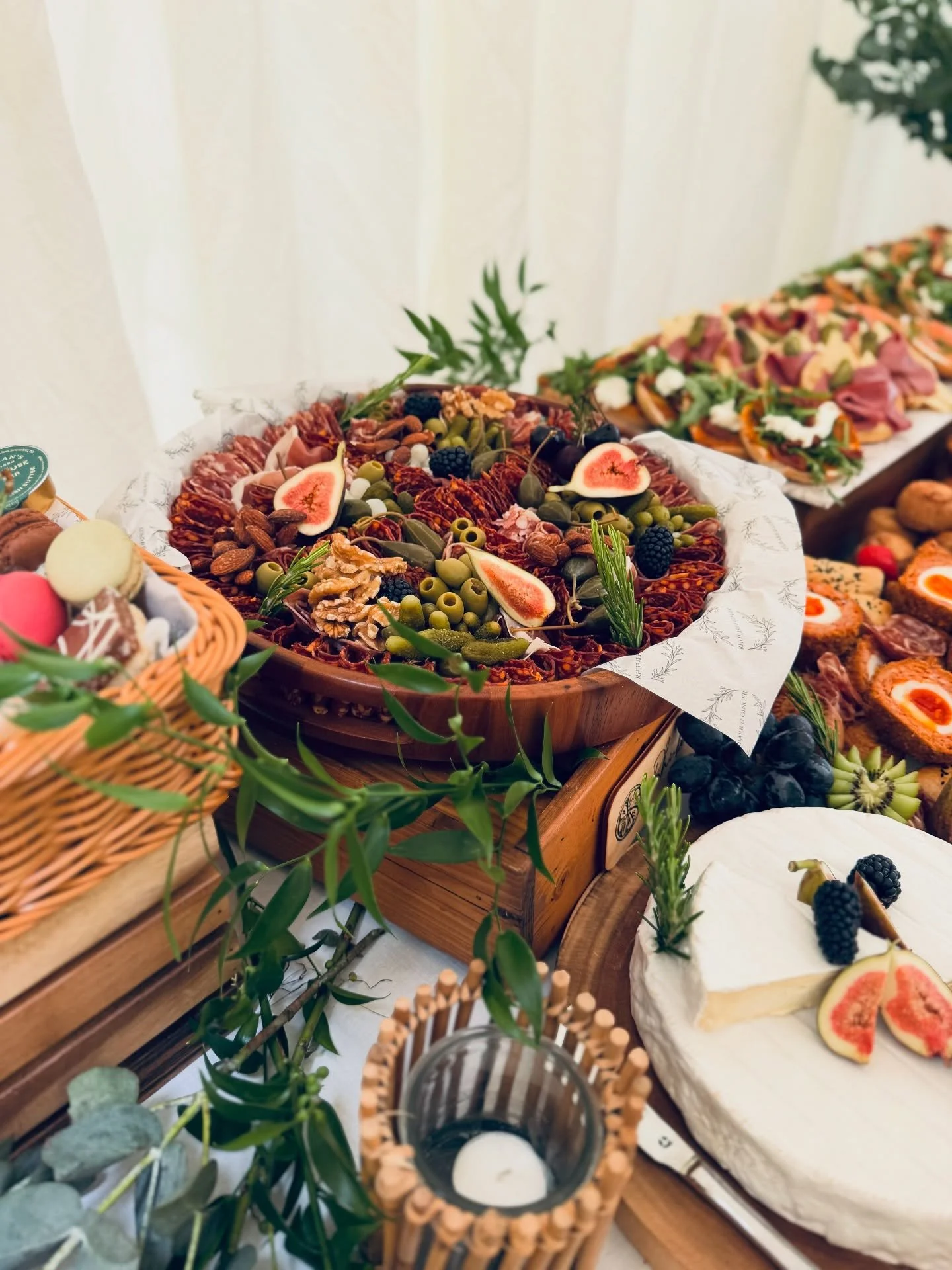 Bex &amp; Mike &mdash; 19.07.25 🤍🌿
We had the pleasure of creating a stunning Grazing Table for their fun, festival-themed big day!

They chose our Luxury Cheese &amp; Charcuterie Grazing Table, perfectly complemented by our Bagel Platters and Swee