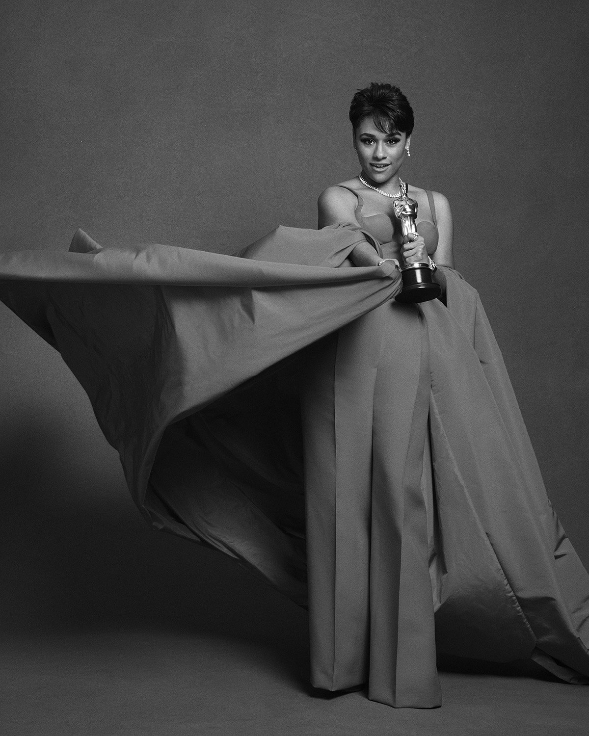 2022_ACADEMY_AWARDS_PORTRAITS_SUPPORTING_ACTRESS_070_FINAL.jpg