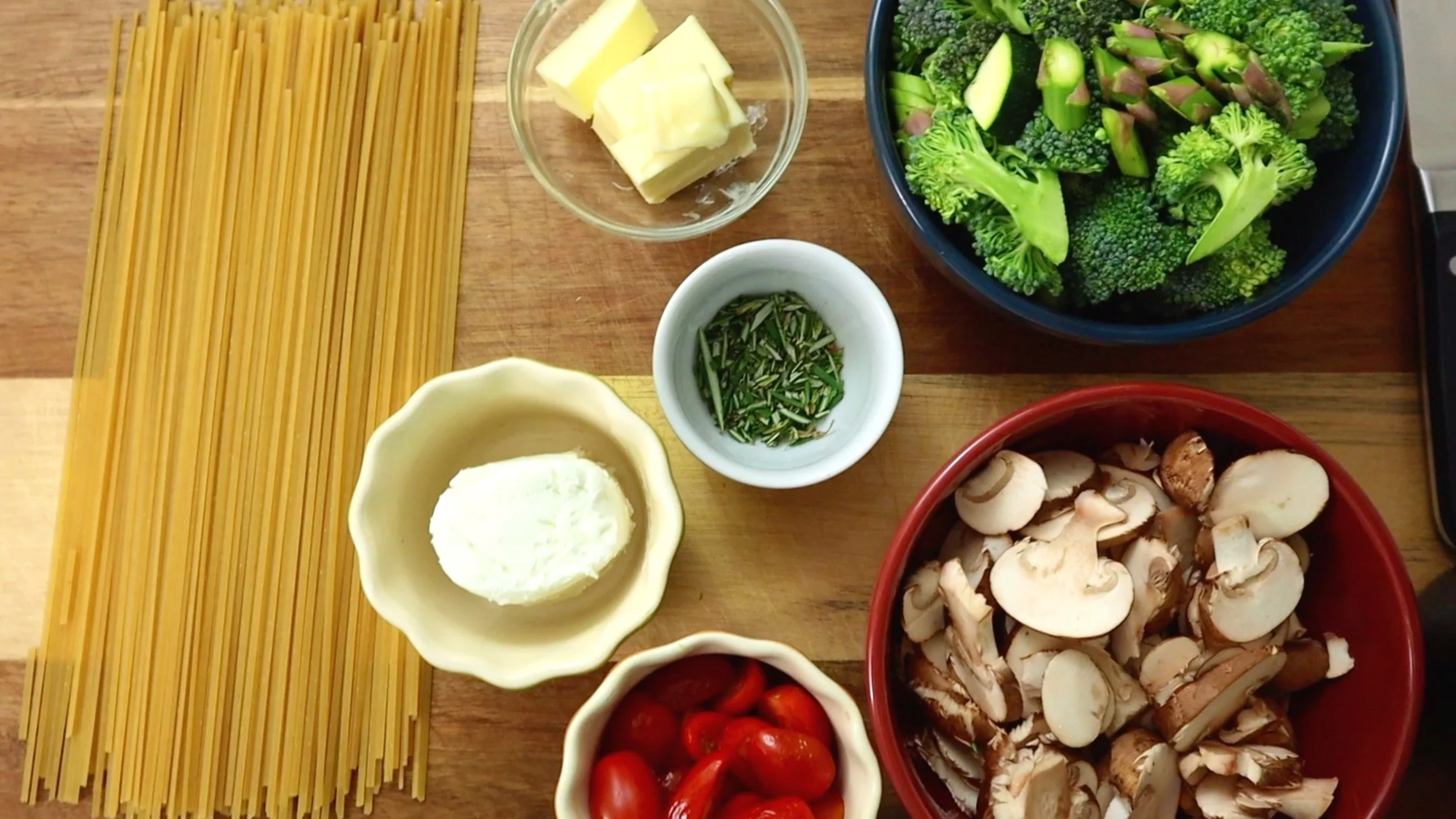 raw ingredient for the veggie pasta