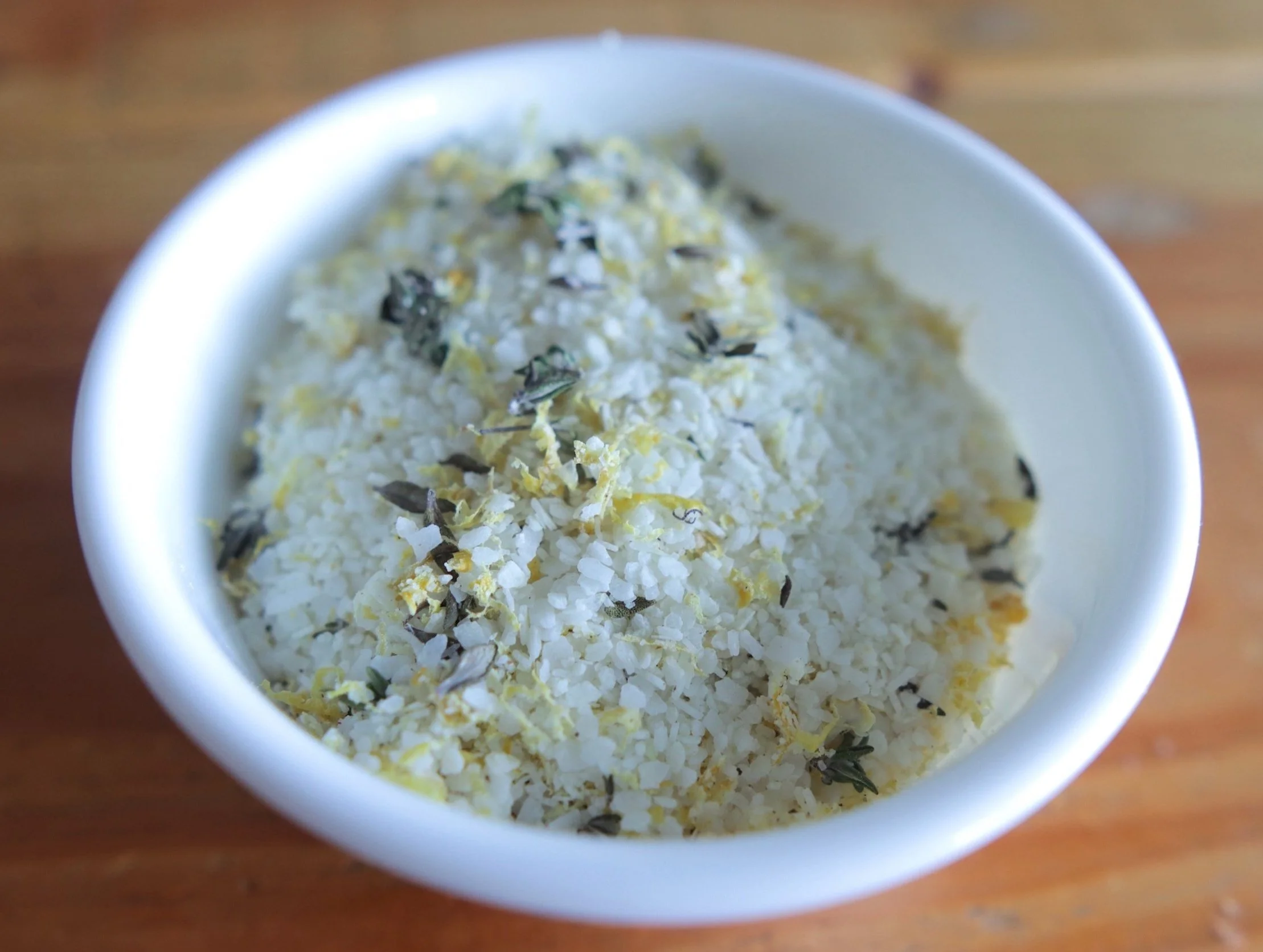 lemon and thyme seasoned salt