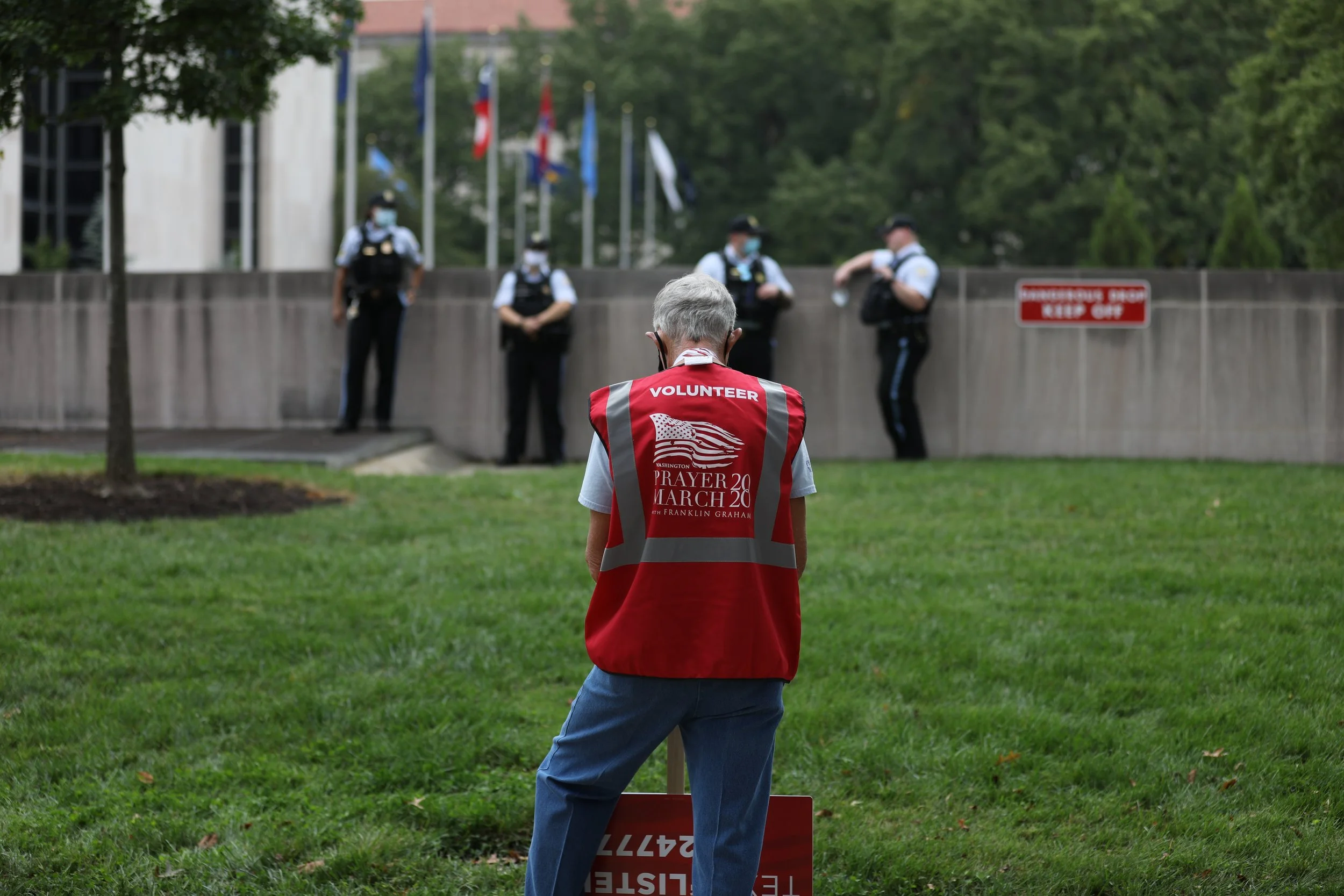 Volunteer (1).JPG