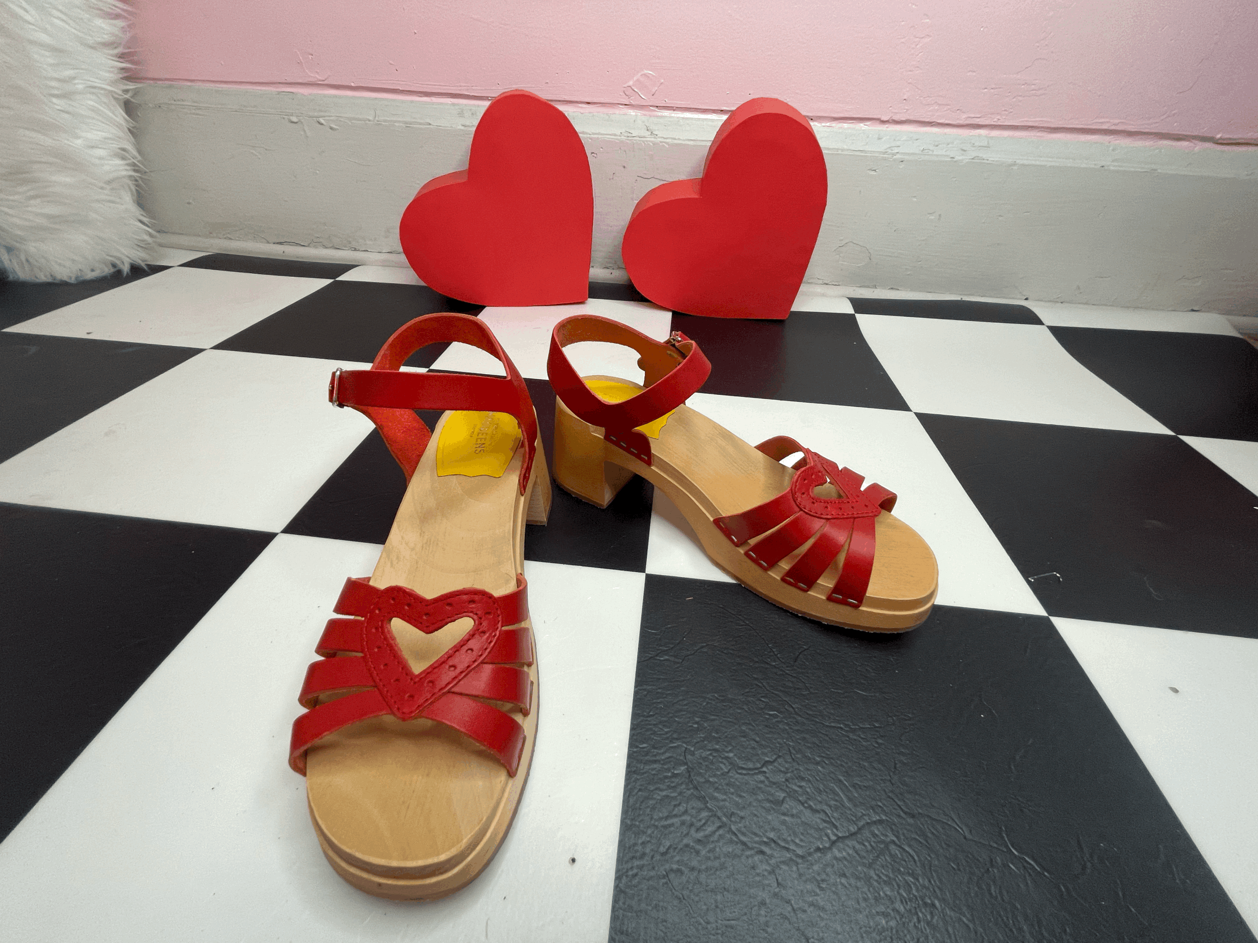 Swedish Hasbeens Heart clog heals