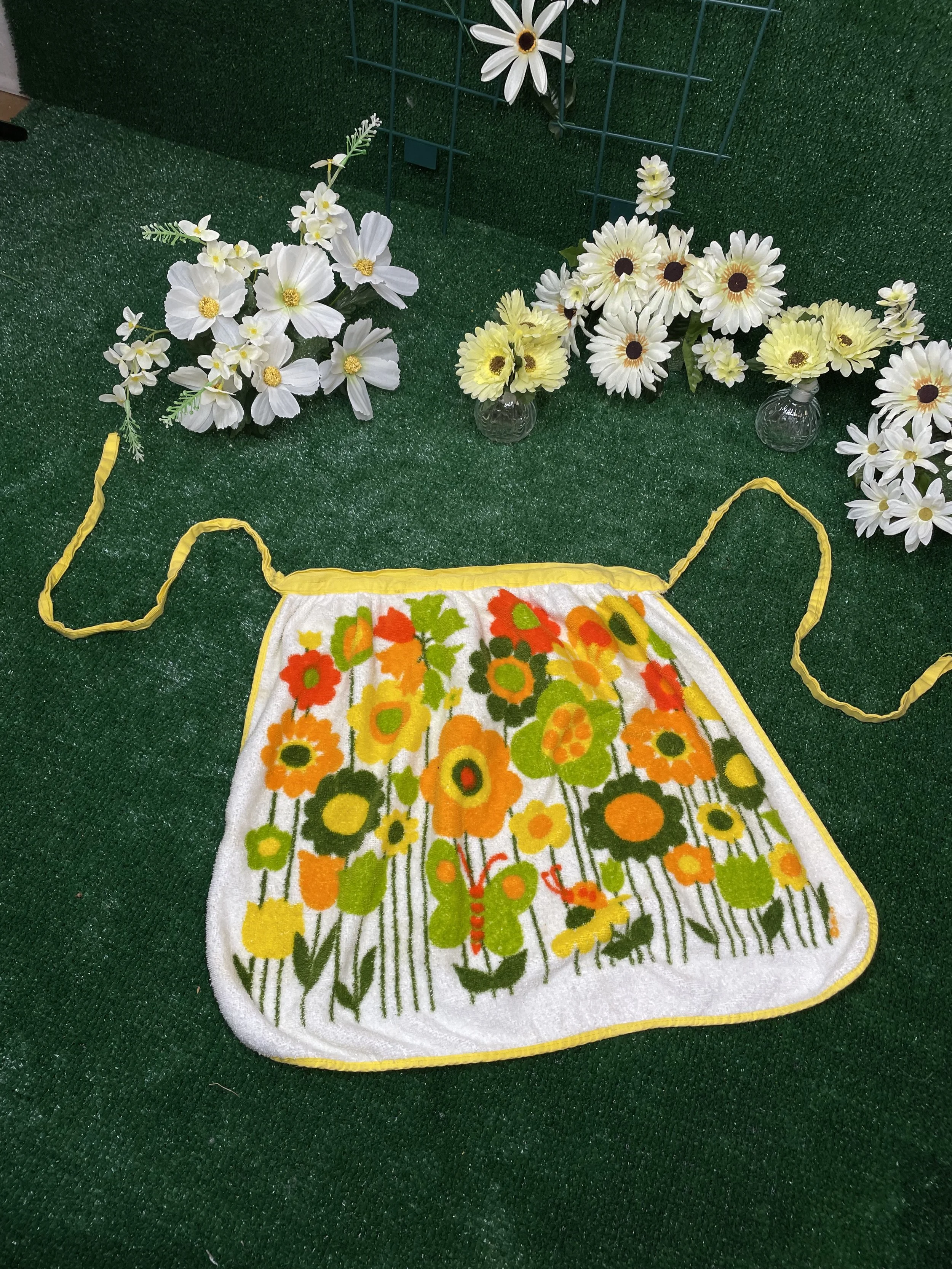 Daisy handmade towel Apron