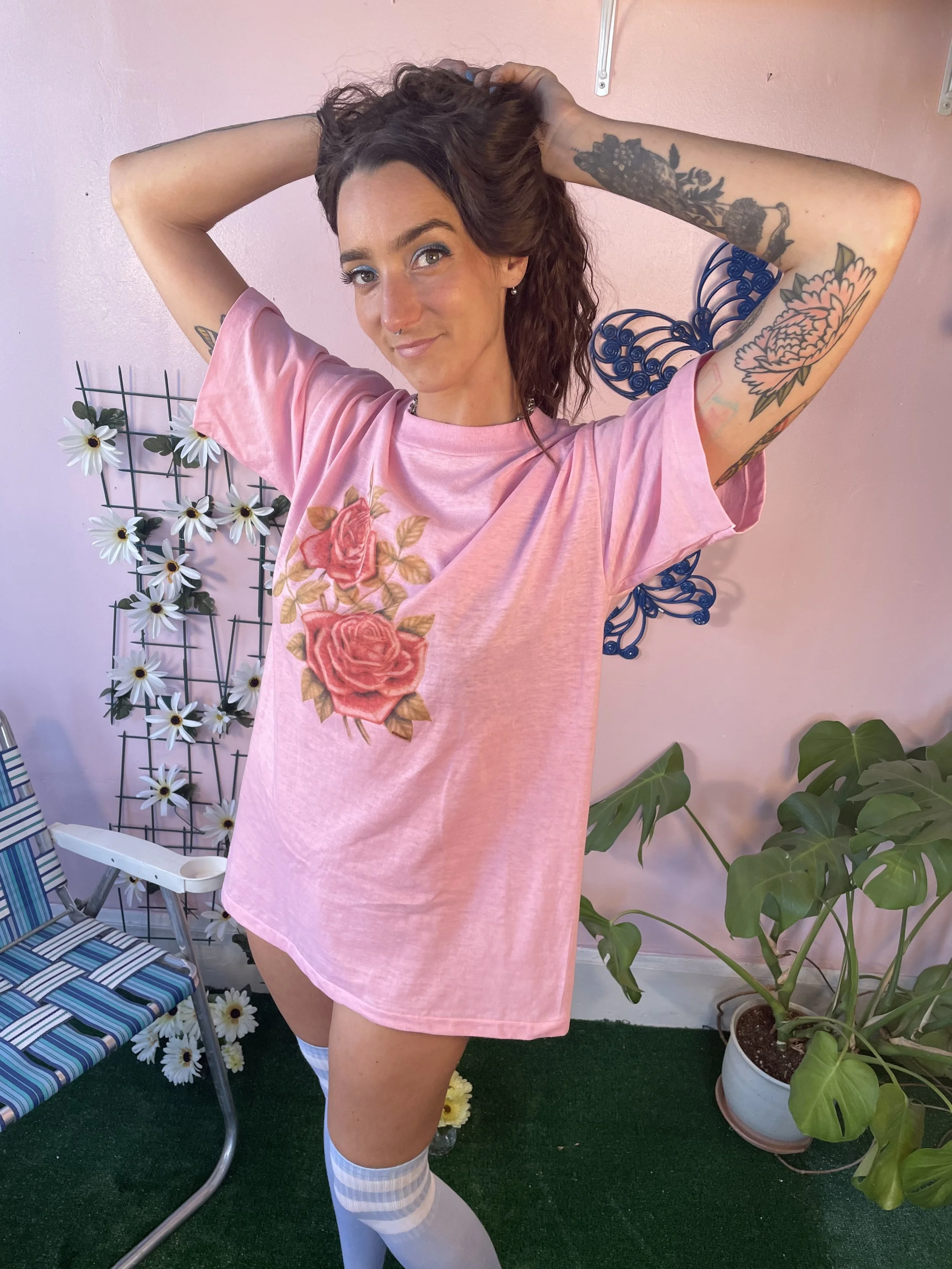 Single stitch, 50/50, dead stock Rose T-Shirt