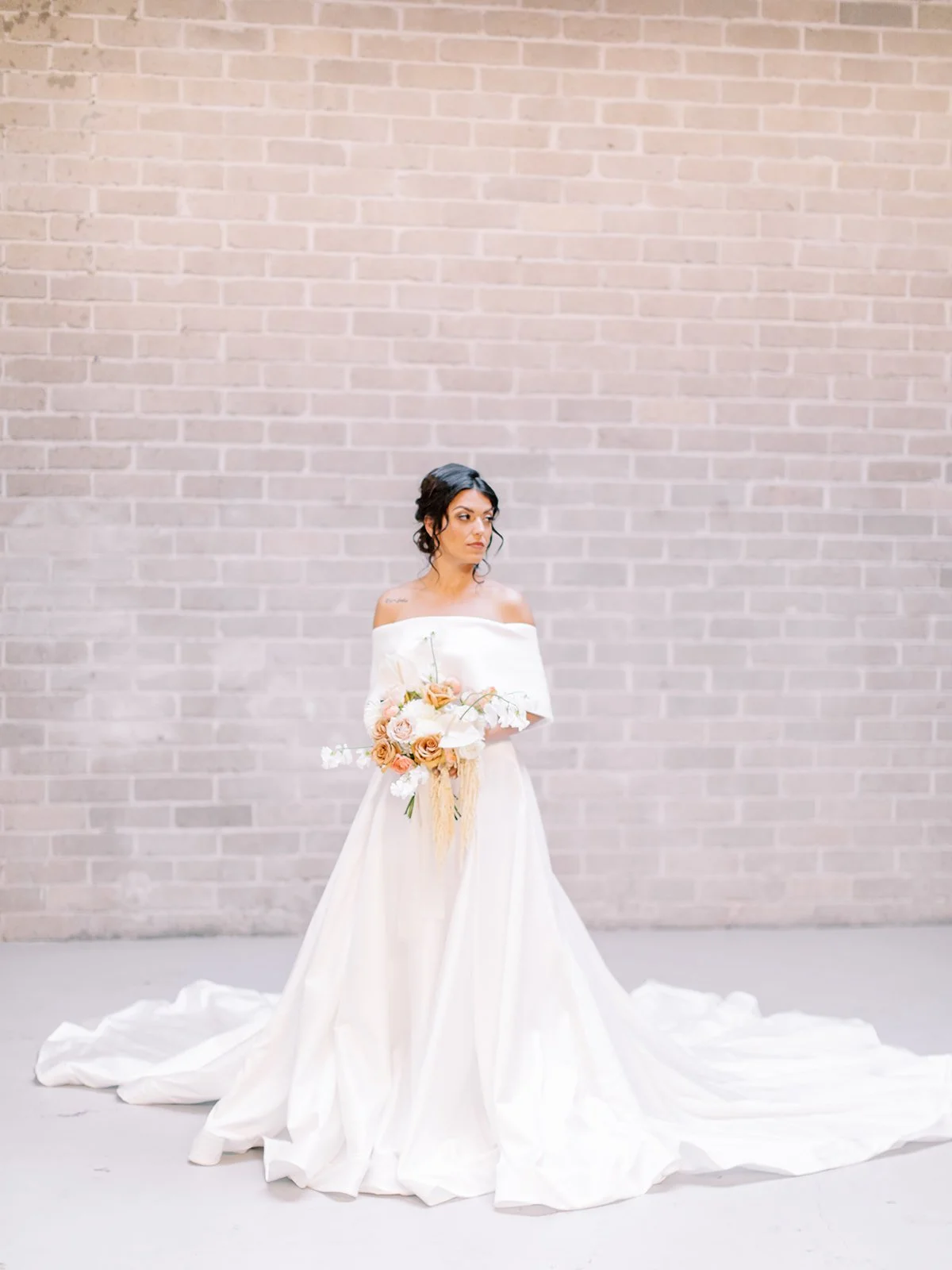 Urban Garage Shoot - Camila Margotta-141.jpg