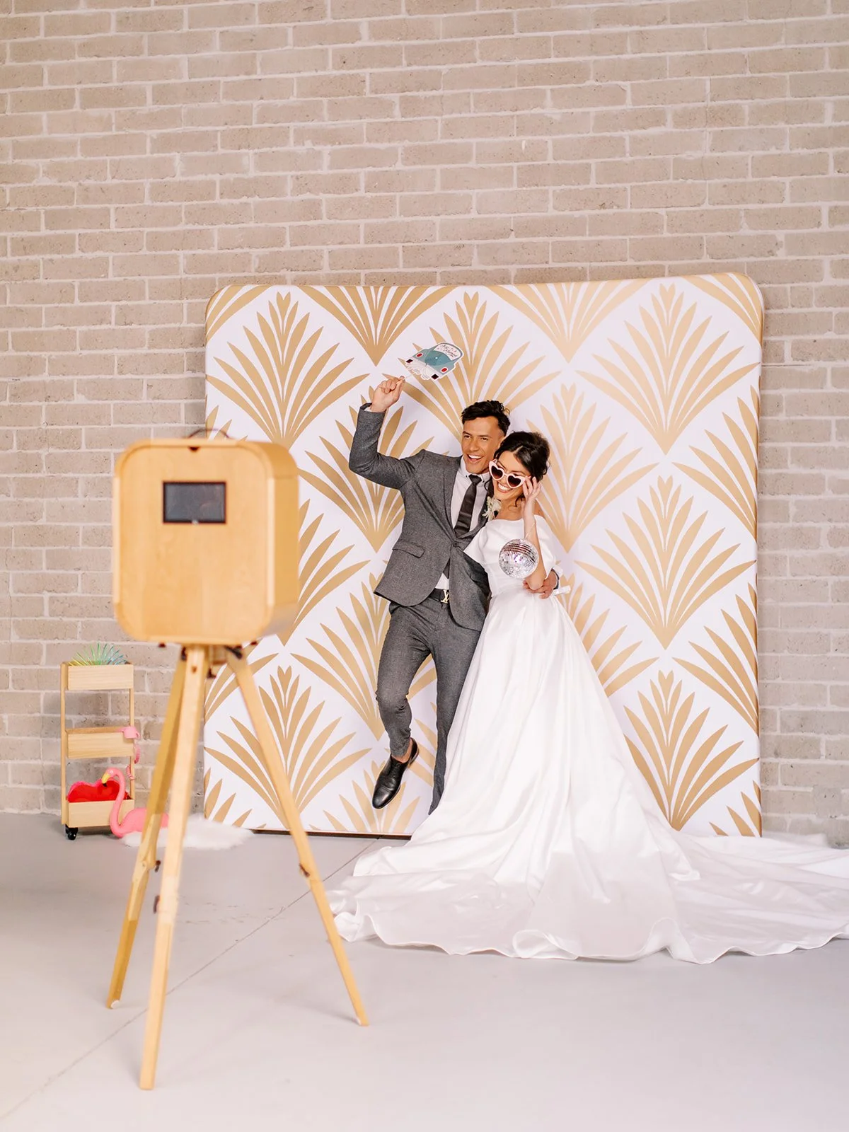 Urban Garage Shoot - Camila Margotta-104.jpg