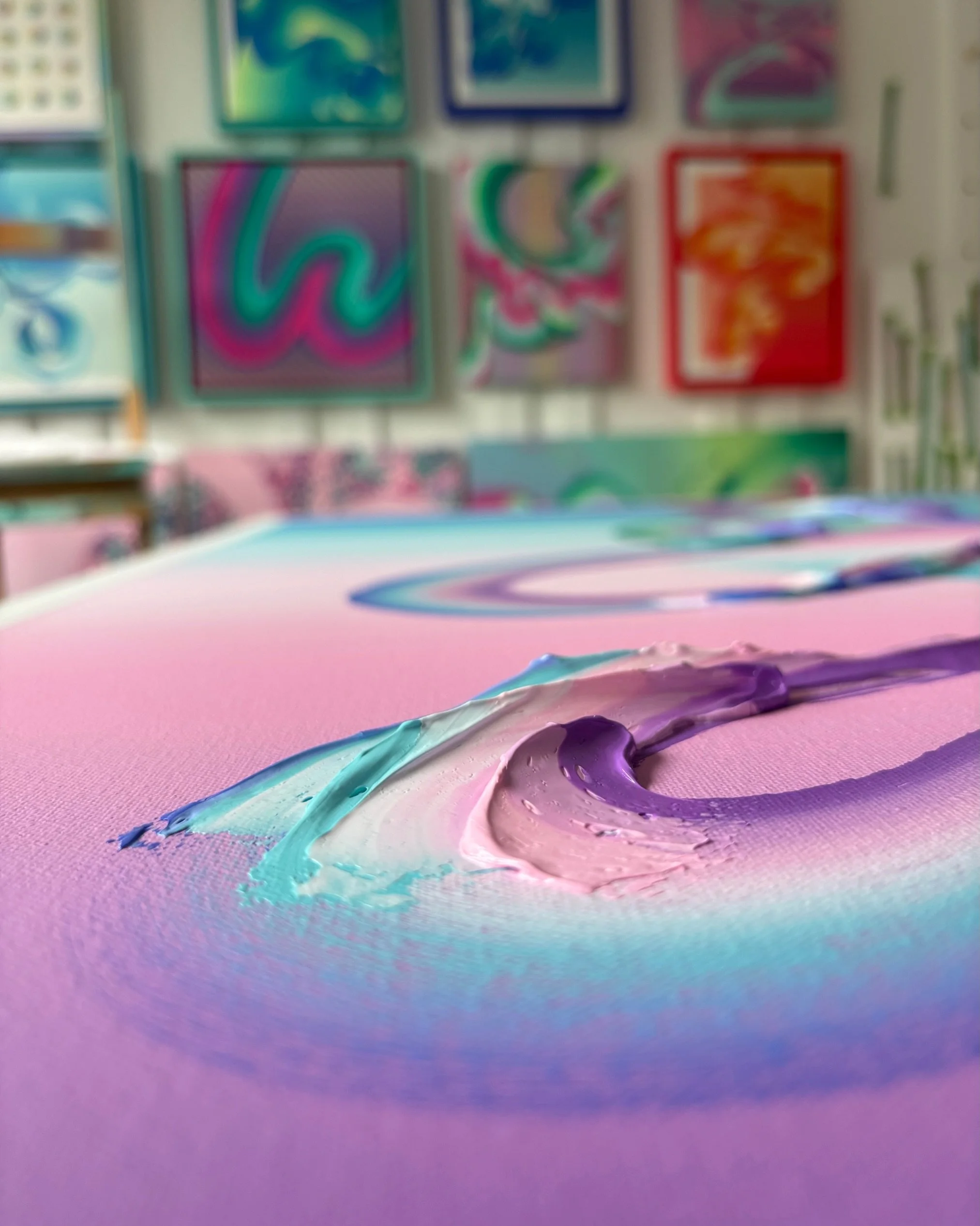Laying down the good stuff 🤌🏼

Probably my favourite part of the process - the messy part 😅 - where I get to lay down colours and emphasise the marks made. Take the movement and make it three dimensional!