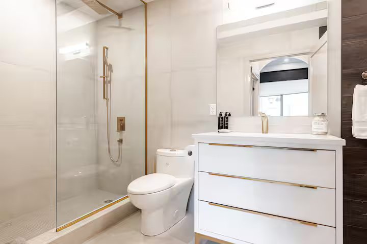 Unit-5-shower.jpg
