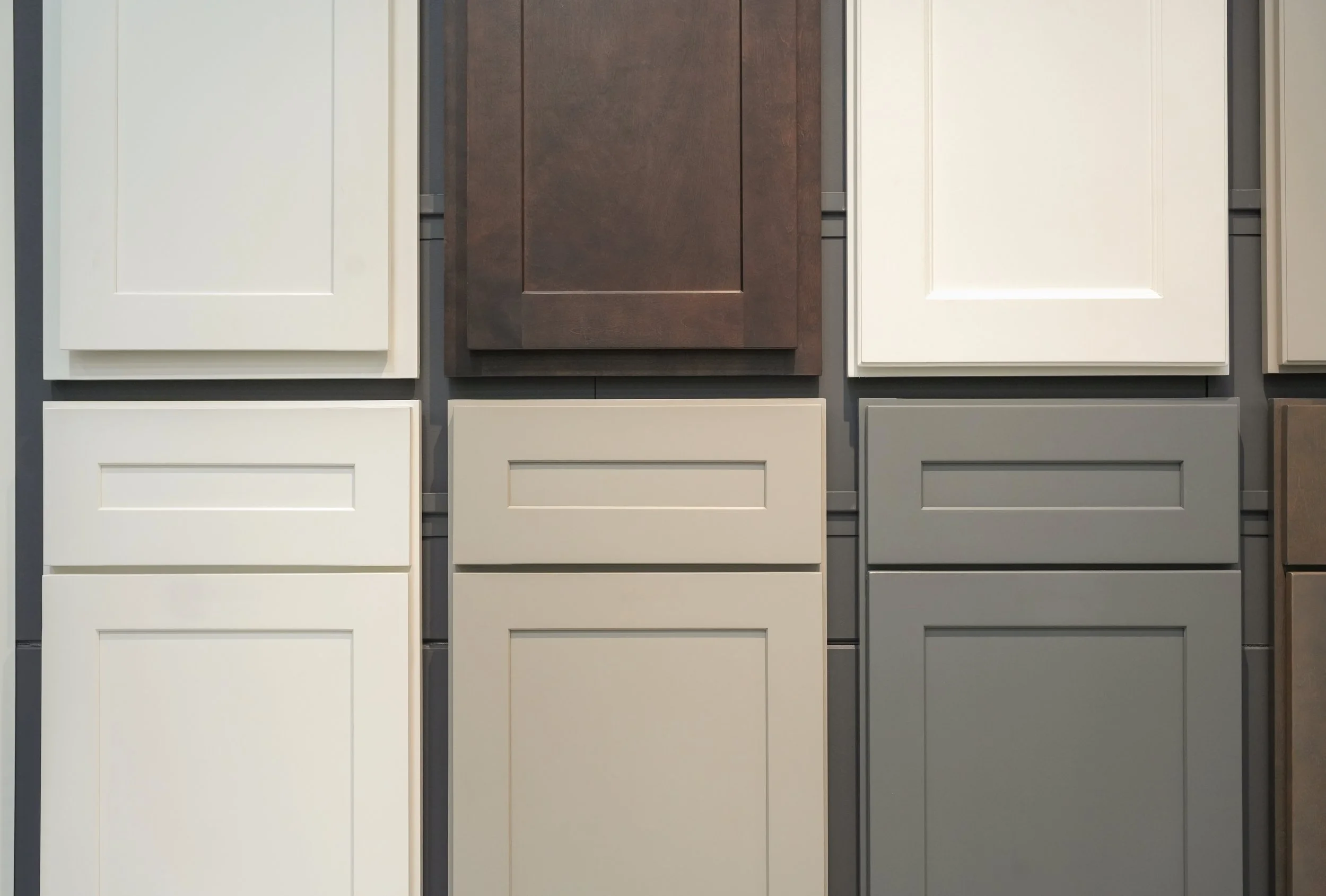 Cabinet Refinishing vs. Replacement: Cost and Benefits Compared