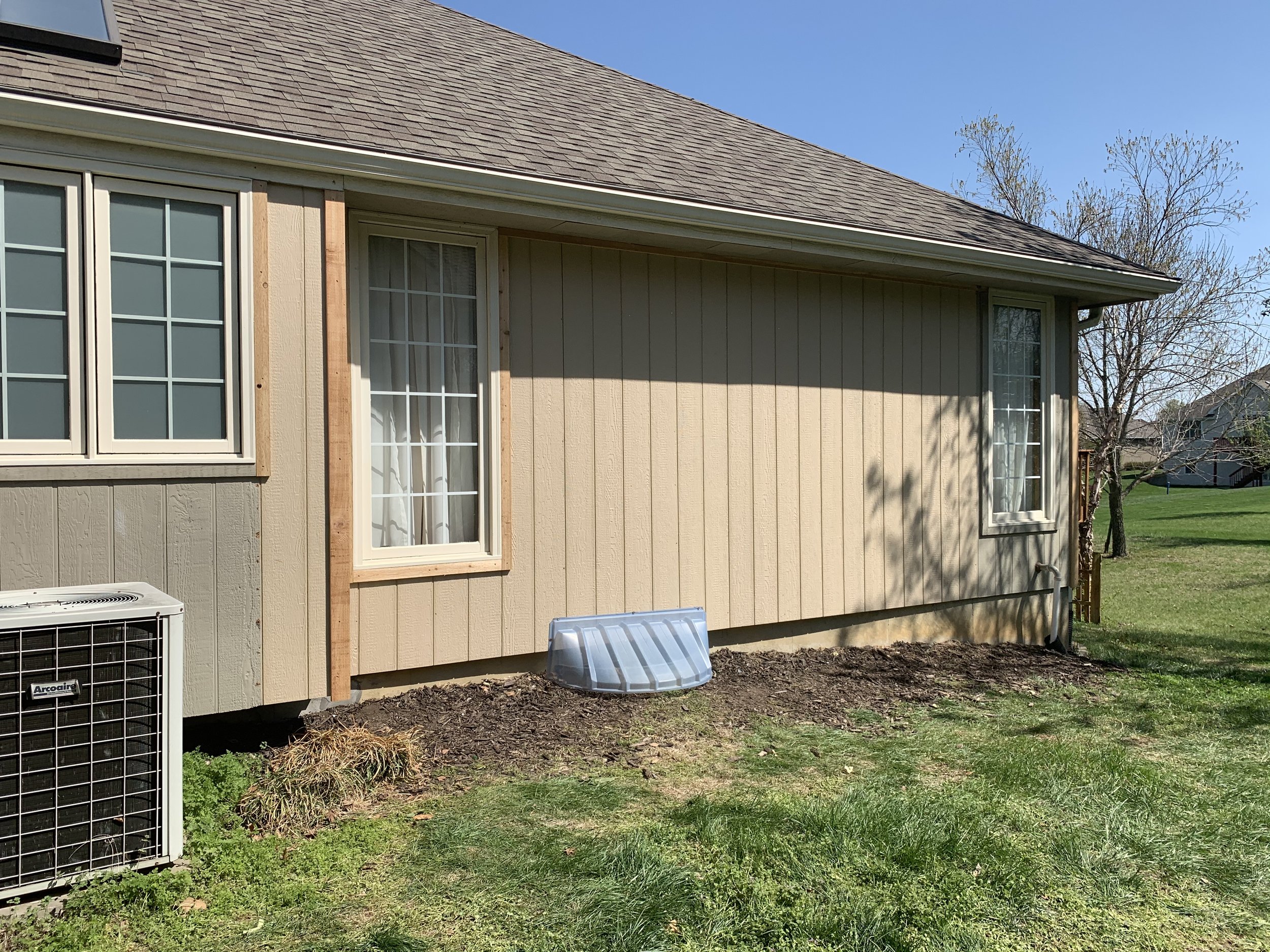 Why Replacing Damaged or Rotting Siding &amp; Trim Matters Before Exterior Painting