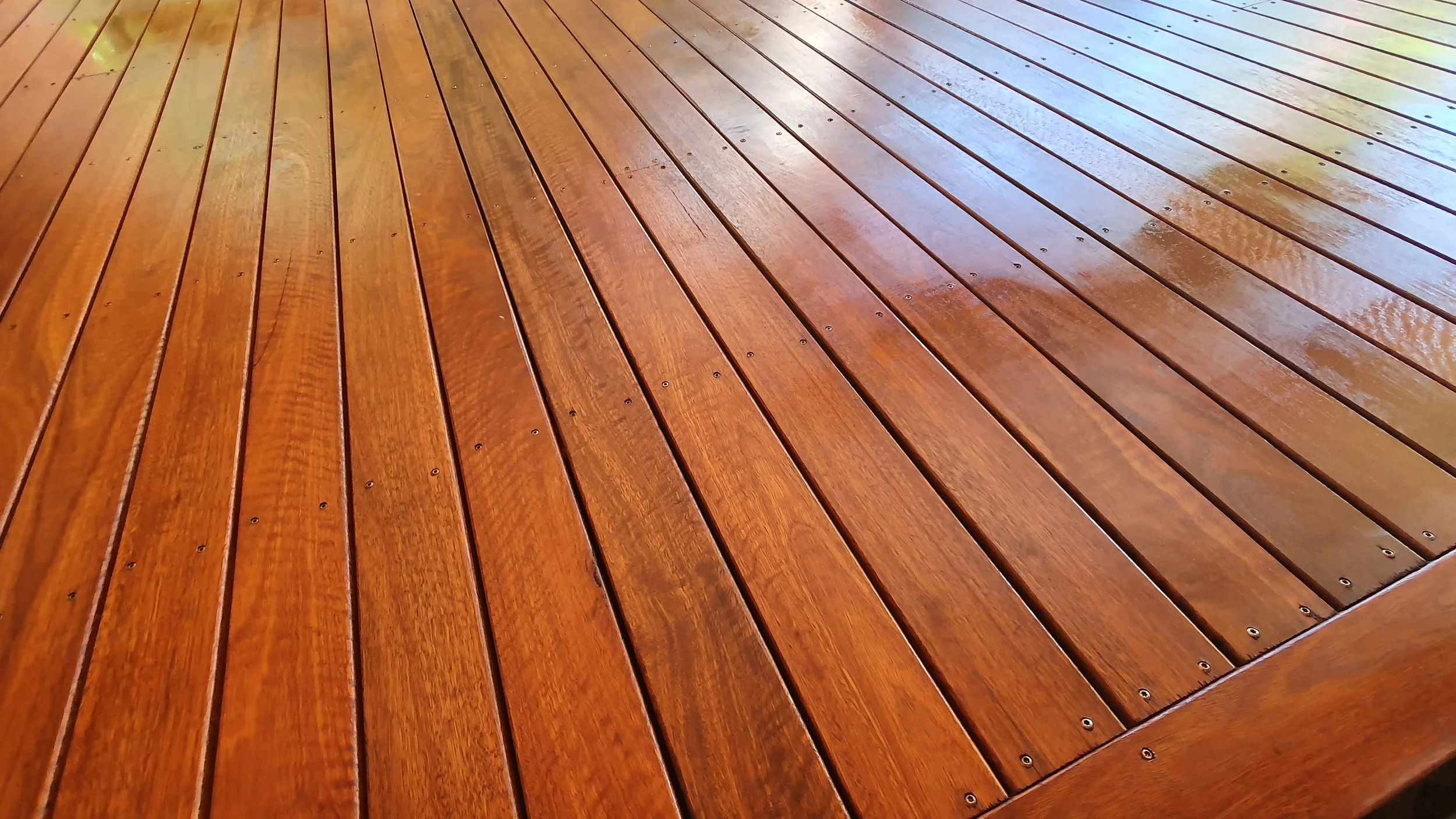 Deck Season Is Almost Here in Topeka: What That Means (and Why Now’s the Time to Get Scheduled)