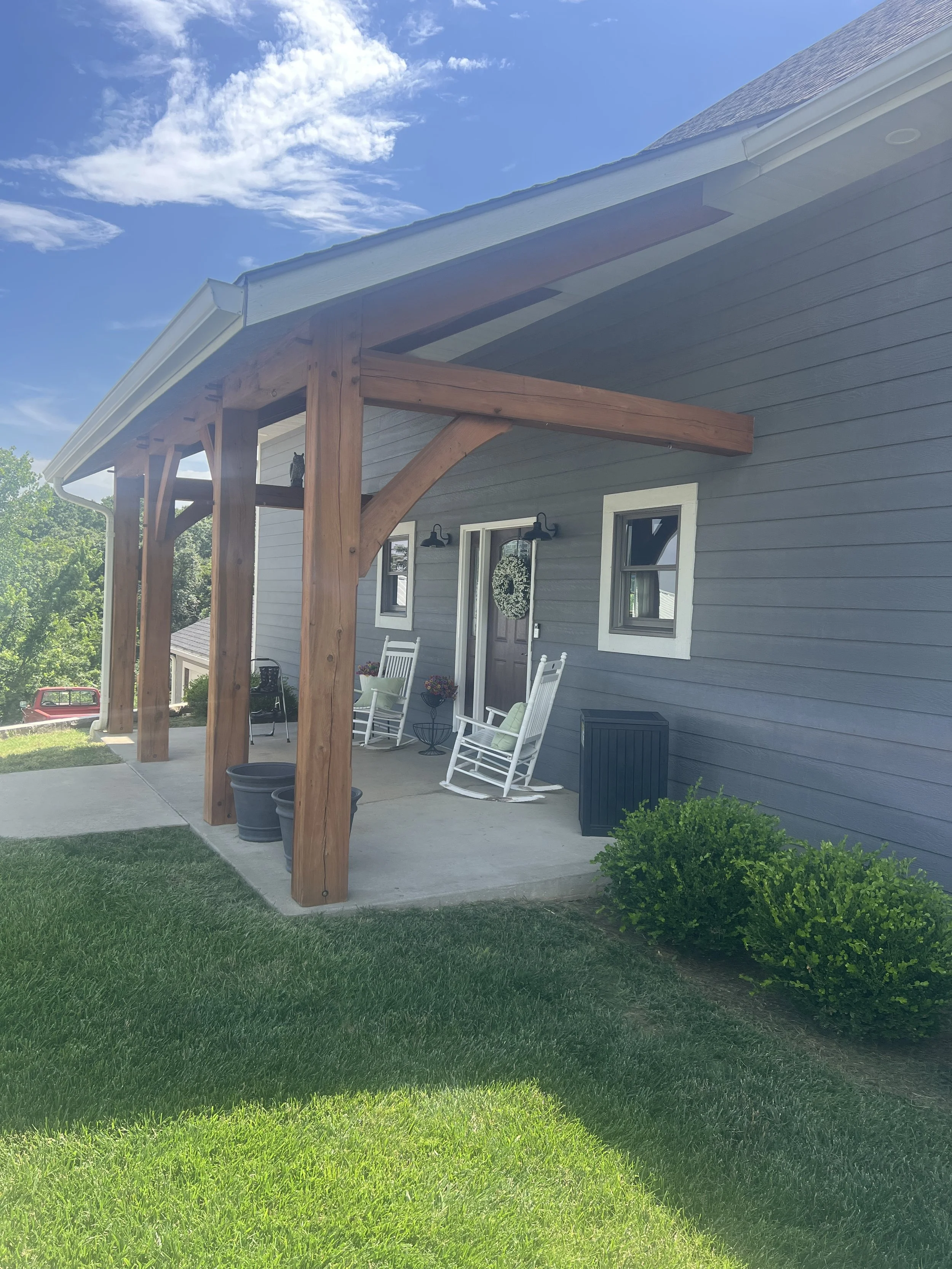 How Long Does Semi-Transparent Stain Last on Siding, Fencing, and Exterior Wood Accents?